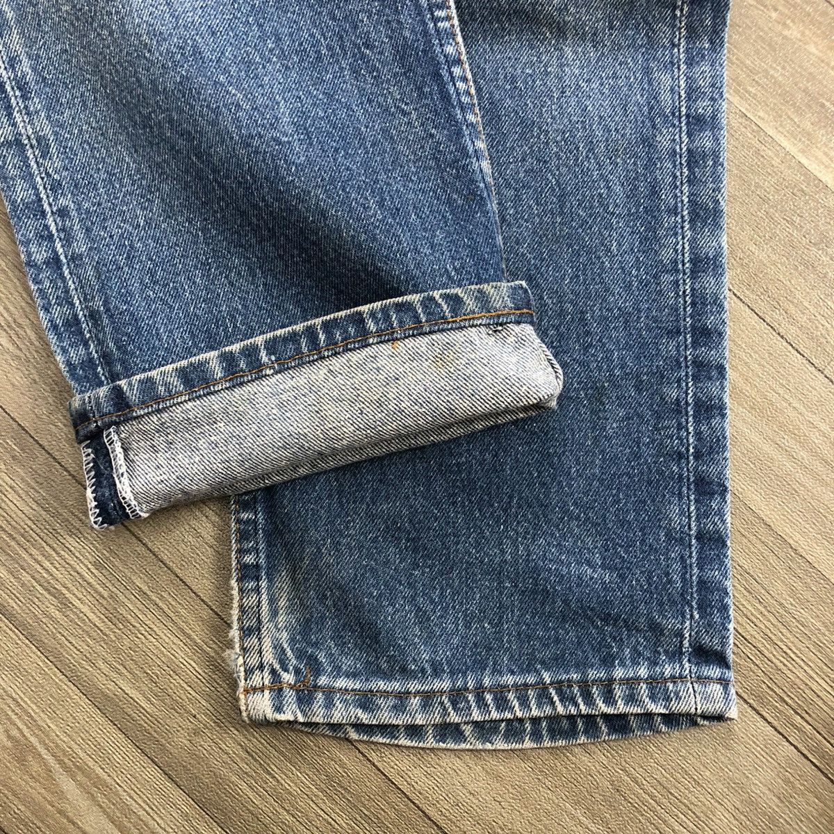 Levi's × Levi's Vintage Clothing 🇺🇸70’s Vintage Levis 501 29x32 Straight Leg Distressed Jeans Size US 29 - 13 Thumbnail