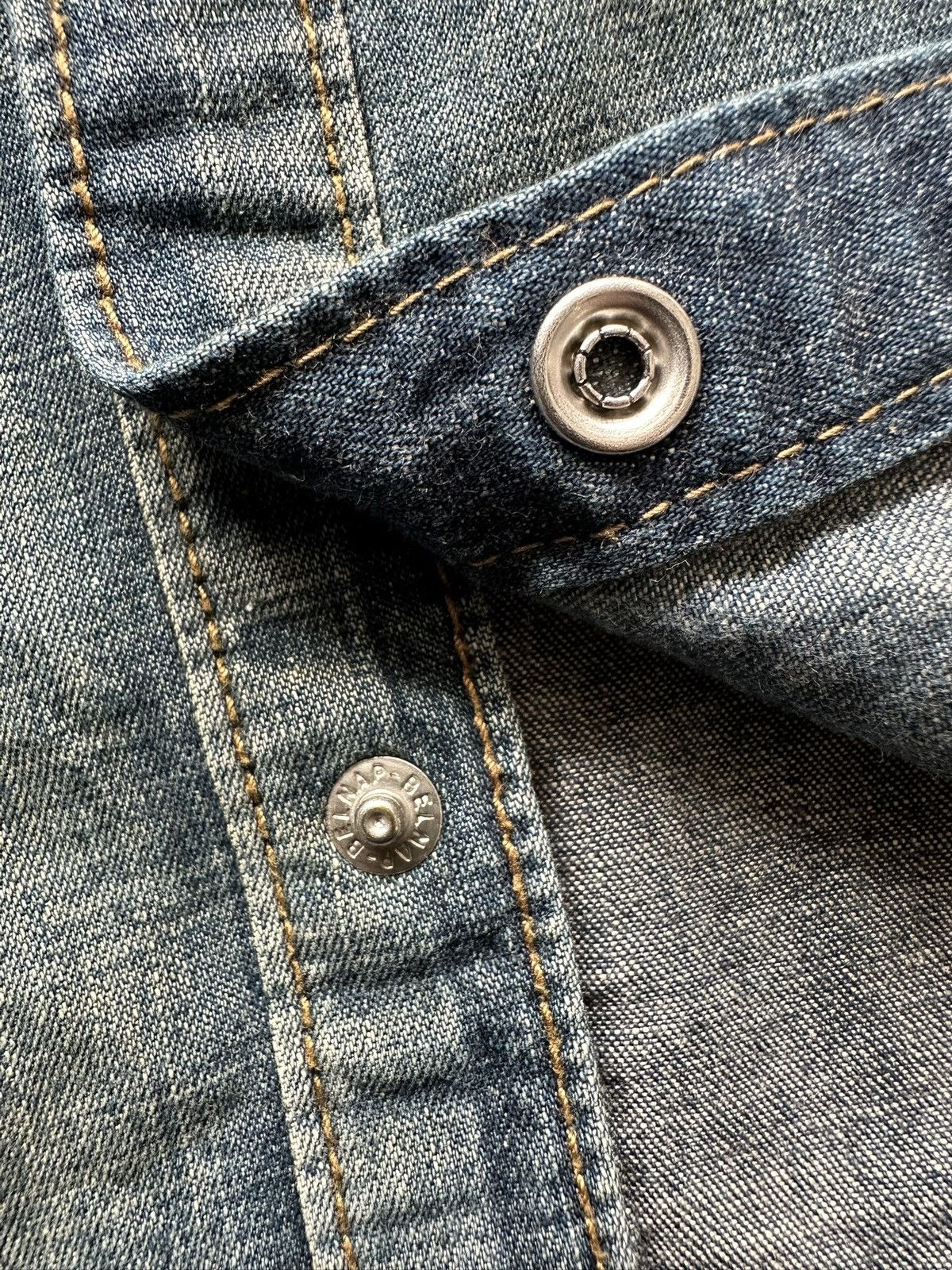 Lounge Lizard 00's Lounge Lizard stonewash denim shirt / if six was nine Size US M / EU 48-50 / 2 - 13 Thumbnail
