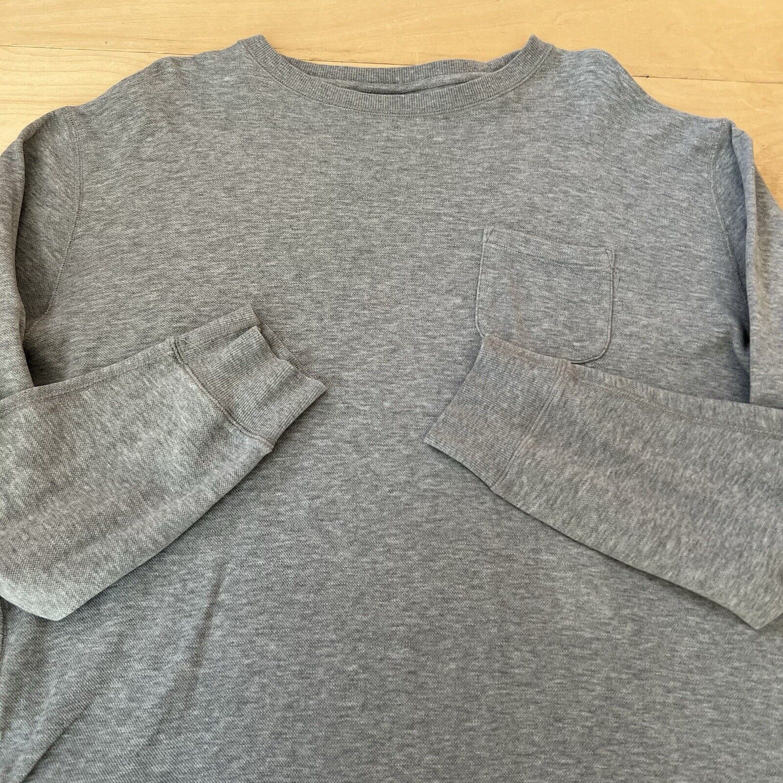 Vuori Vuori Sweatshirt Large Gray Fleece Pullover Athleisure Yoga Size US L / EU 52-54 / 3 - 4 Thumbnail