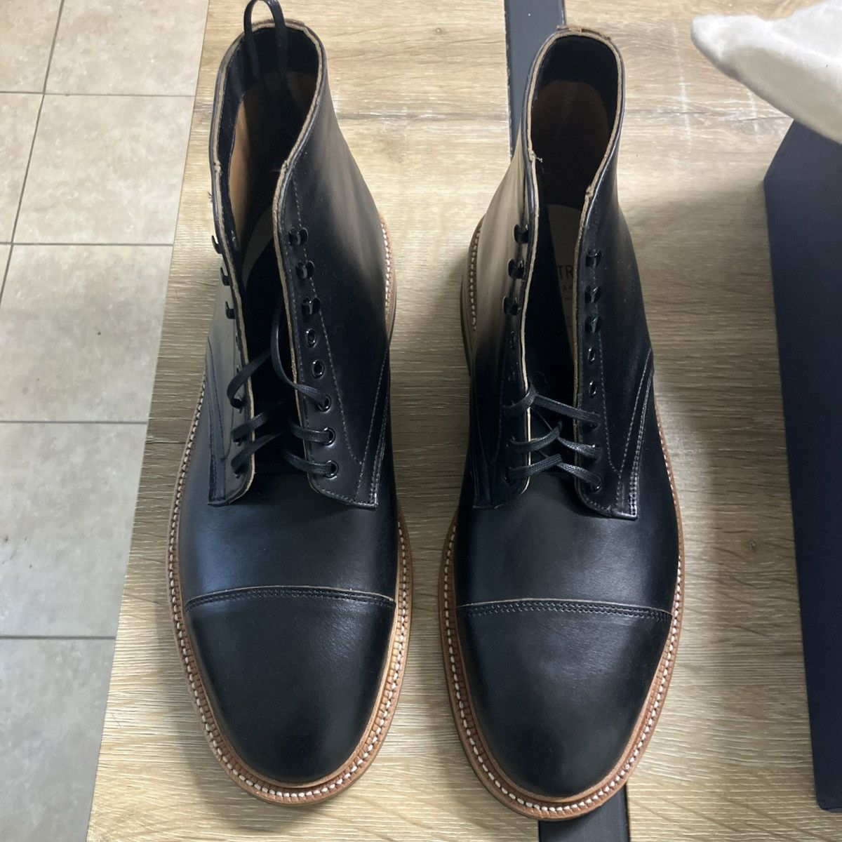 Oak Street Bootmakers Oakstreet bootmakers lakeshore boot Size US 11 / EU 44 - 1 Thumbnail