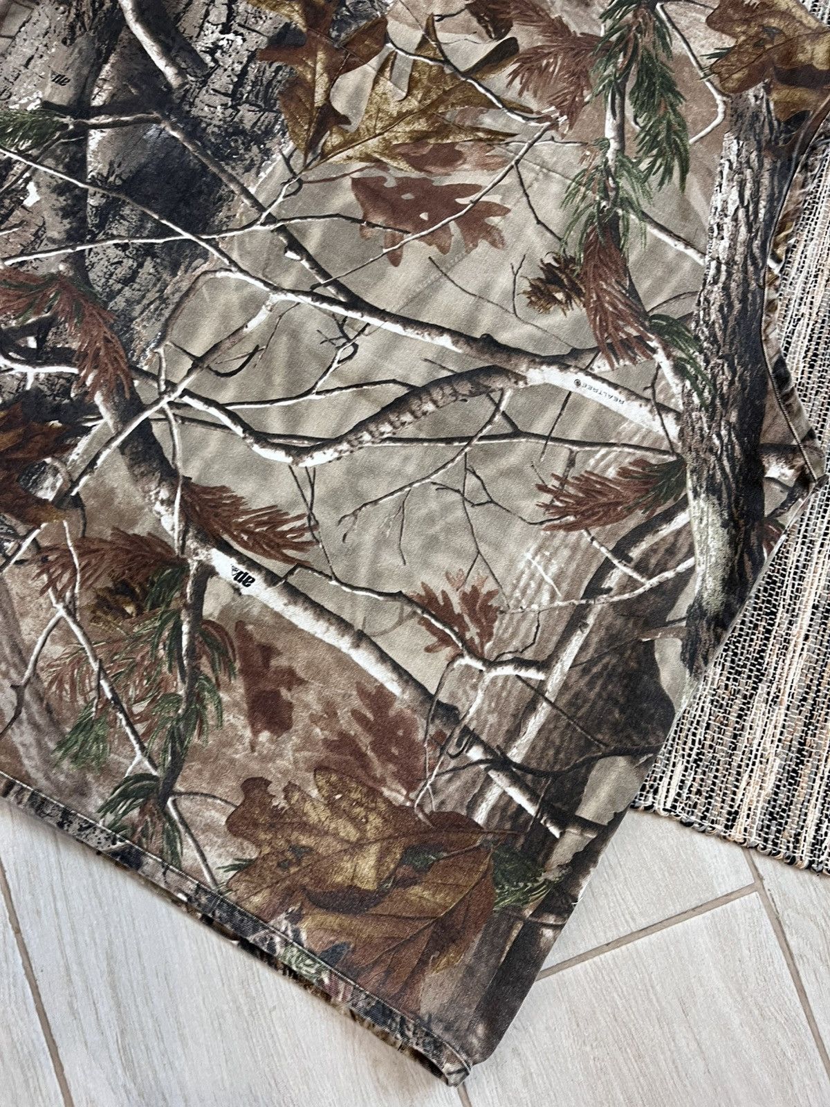 Realtree × Vintage Vintage Realtree Camo Vest hunting workwear oversize Size US XXL / EU 58 / 5 - 15 Thumbnail