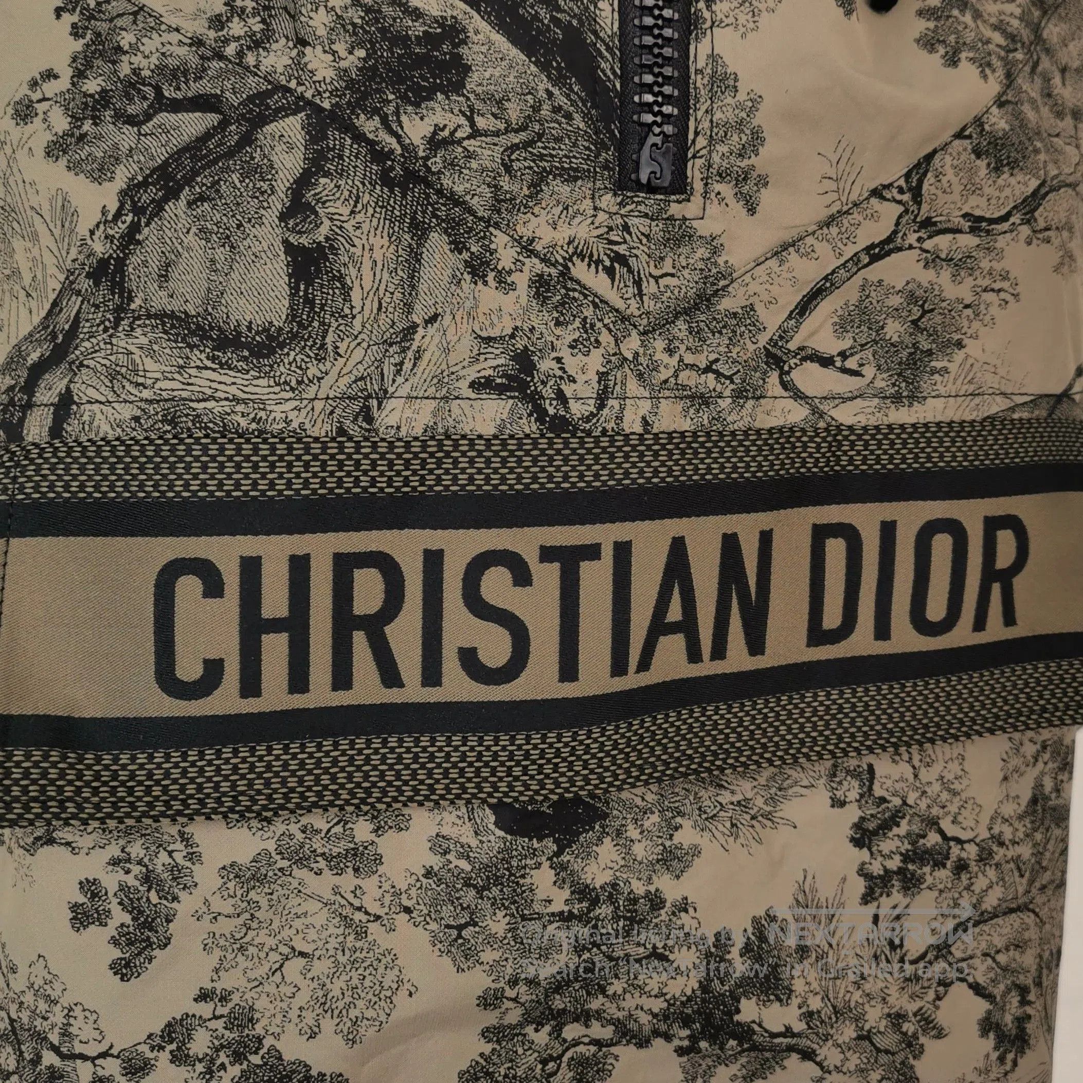 Dior Christian Dior Kids Hooded Printed Short. Size M / US 6-8 / IT 42-44 - 1 Thumbnail