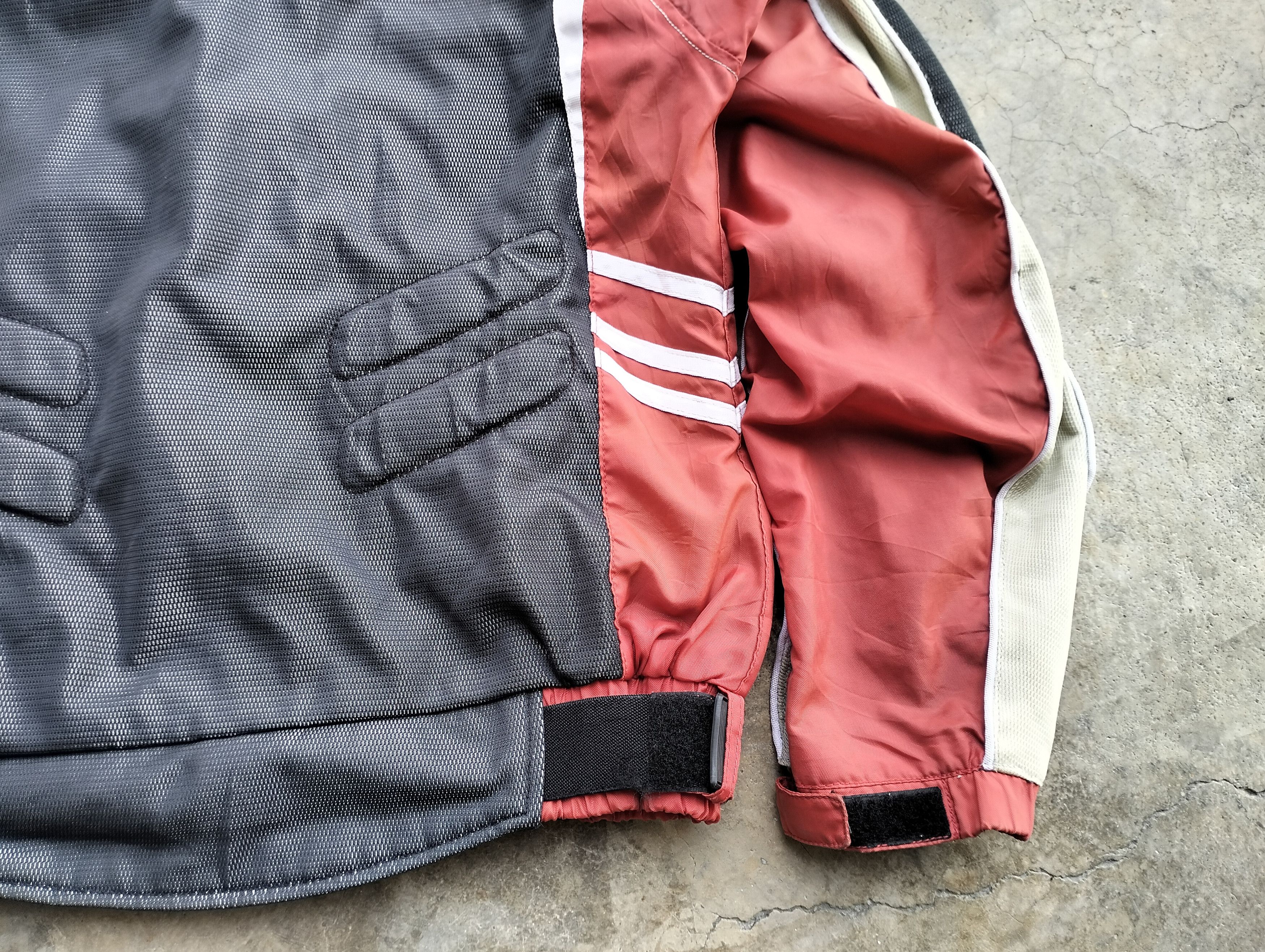 Sports Specialties JAPANESE BRAND SPARK RACING CREW RIDE JACKET NO PADDING Size US M / EU 48-50 / 2 - 11 Thumbnail