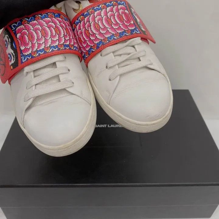 Louis Vuitton Louis Vuitton Floral Embellished Sneakers in White and Red Size US 6.5 / EU 39-40 - 7 Thumbnail