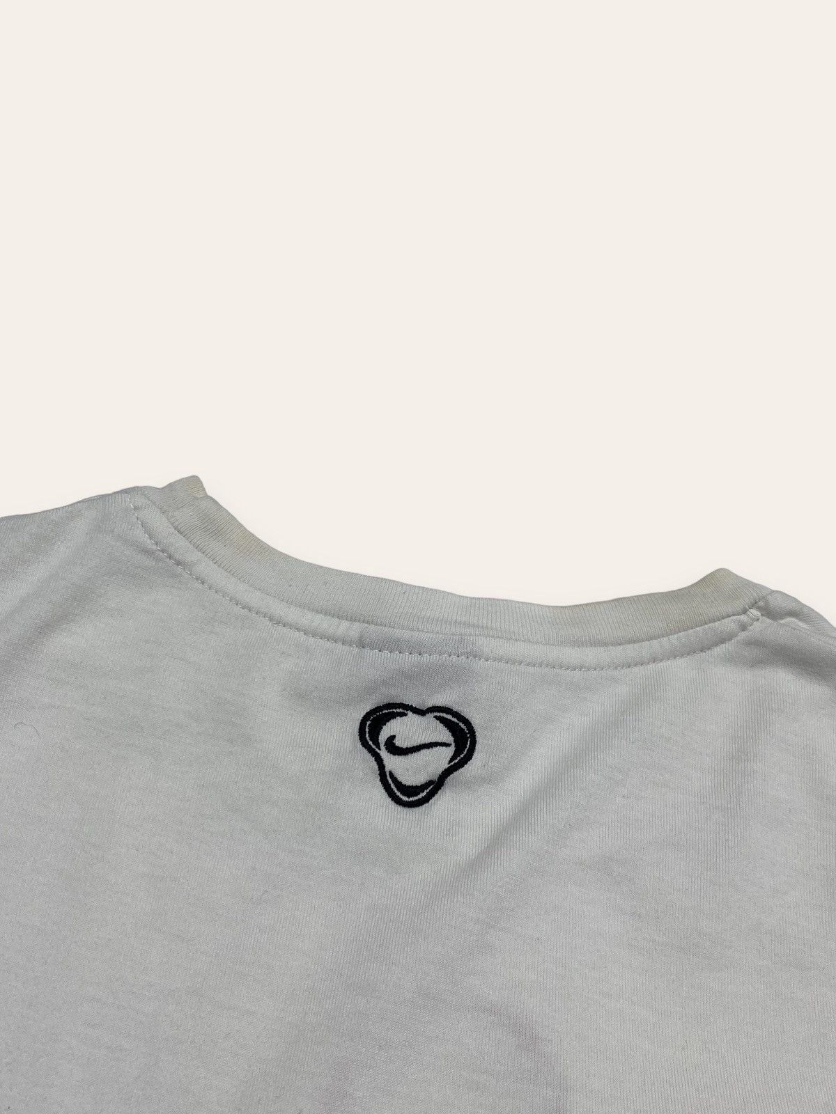 Nike 00s Vintage NIKE MANCHESTER UNITED Big Logo White Tee Size US XL / EU 56 / 4 - 7 Thumbnail