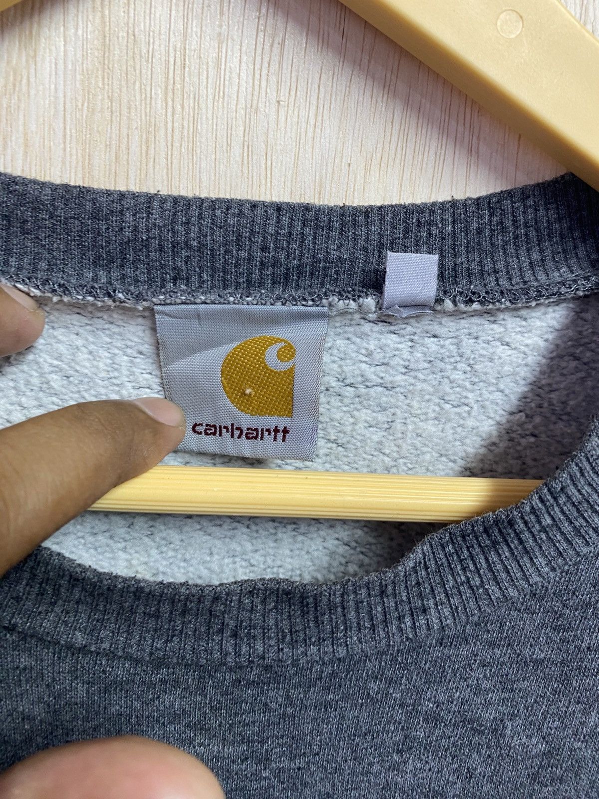 Carhartt Carhartt WIP Baton or Eaton Pocket Sweatshirt in Dark Grey Size US XL / EU 56 / 4 - 3 Thumbnail
