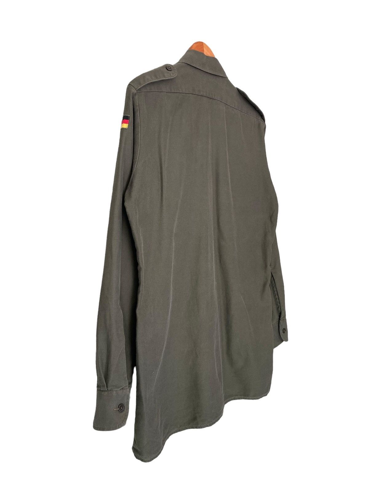 Vintage Vintage 91 Bekleidungswerk German Army Button Shirt Size US M / EU 48-50 / 2 - 9 Thumbnail