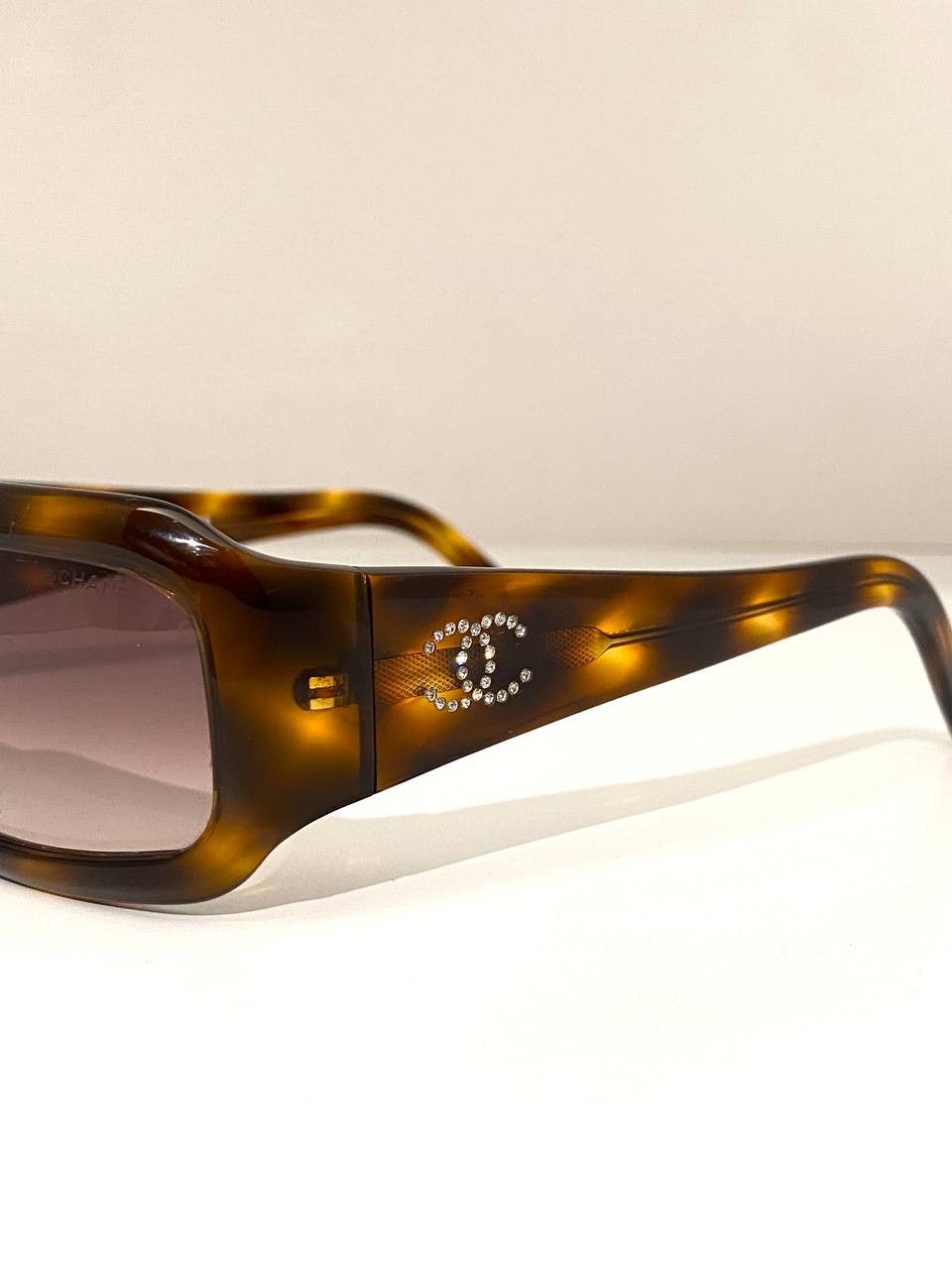 Chanel Chanel CC Logo Rhinestones Retro Chunky Sunglasses Y2K Size ONE SIZE - 9 Thumbnail