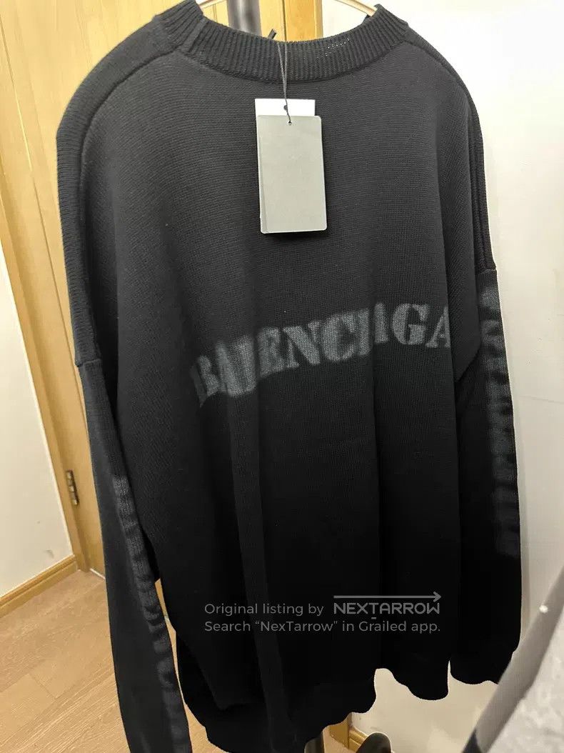 Balenciaga Balenciaga Fuzzy Lettering Sweater Size US XS / EU 42 / 0 - 2 Thumbnail