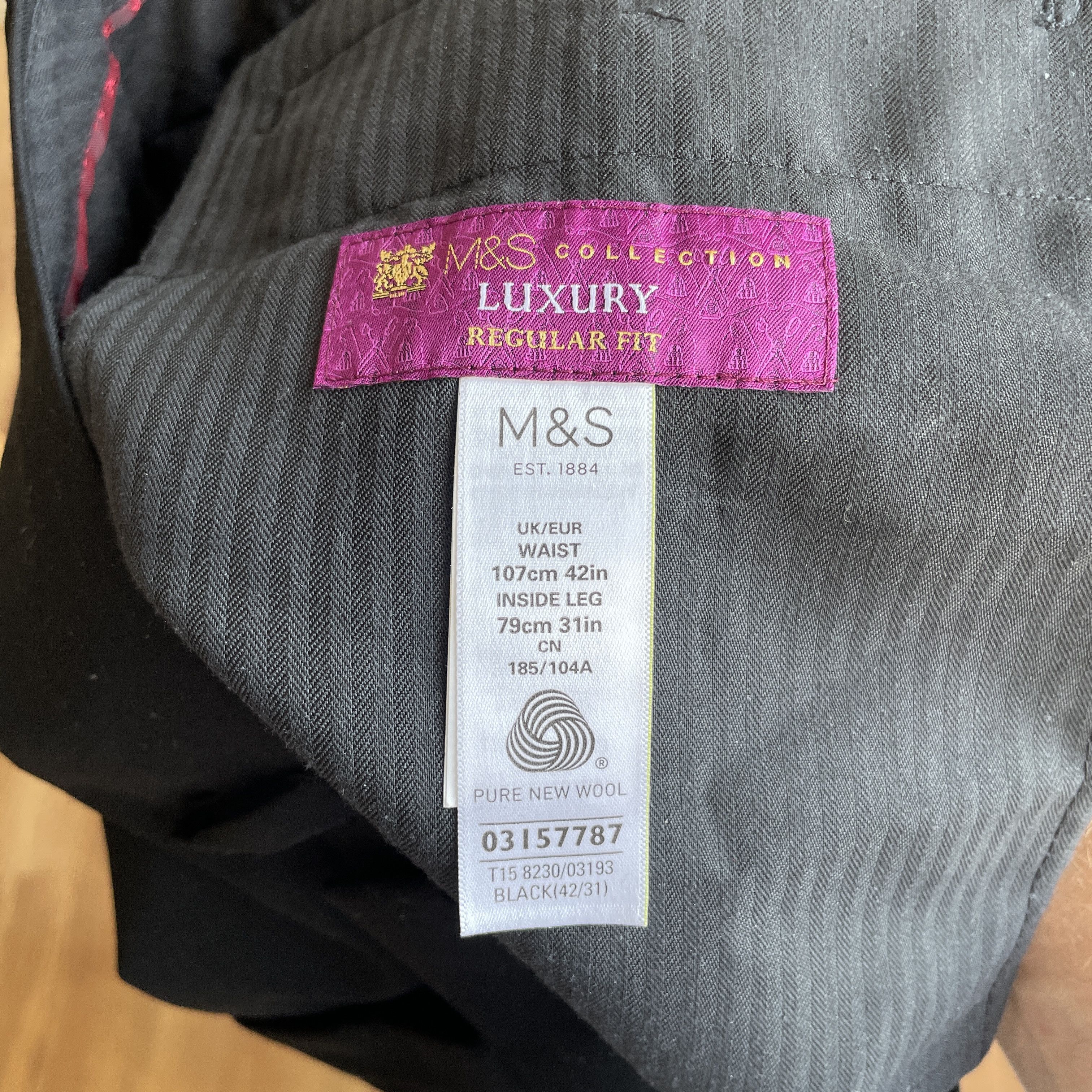 Marks & Spencer Mark & Spencer 3 Pieces Tuxedo Dinner Wool Suit Size 46R - 20 Thumbnail