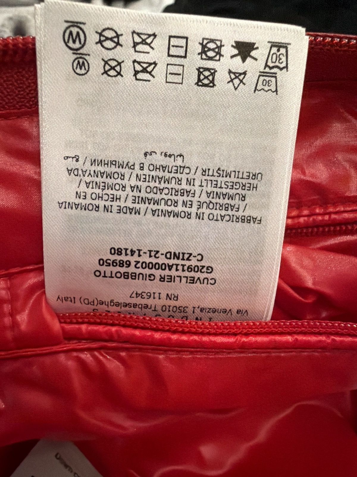 Moncler Moncler Maya Down Jacket Removable Hood – Excellent shape Size US S / EU 44-46 / 1 - 13 Thumbnail
