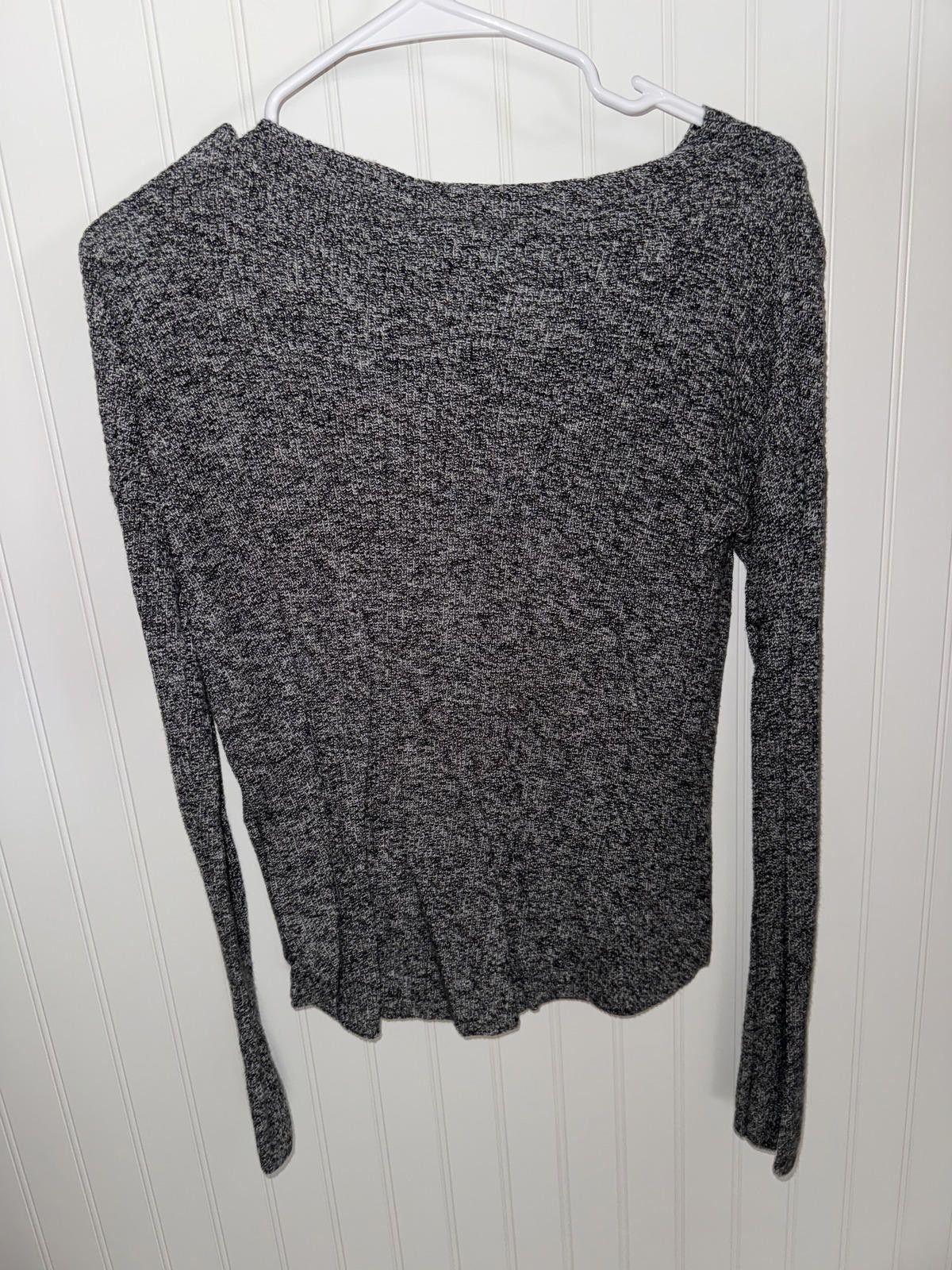 Express Express Gray Knit Long Sleeve Sweater Size Small Size S / US 4 / IT 40 - 2 Thumbnail