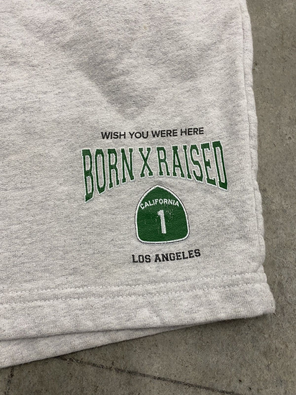 Born X Raised Born x raised wish you were here shorts Size US 34 / EU 50 - 2 Thumbnail