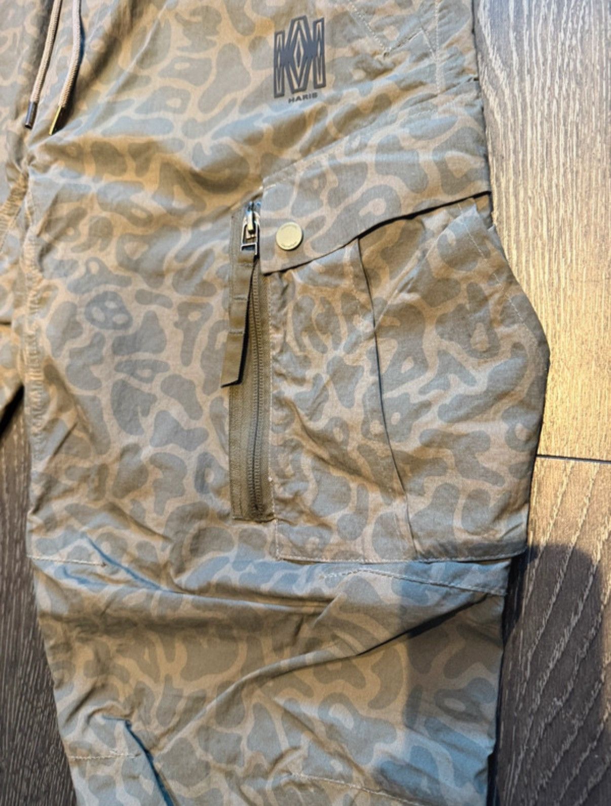 Maharishi Maharishi leopard camo snowpant cargo Medium Size US 32 / EU 48 - 2 Thumbnail