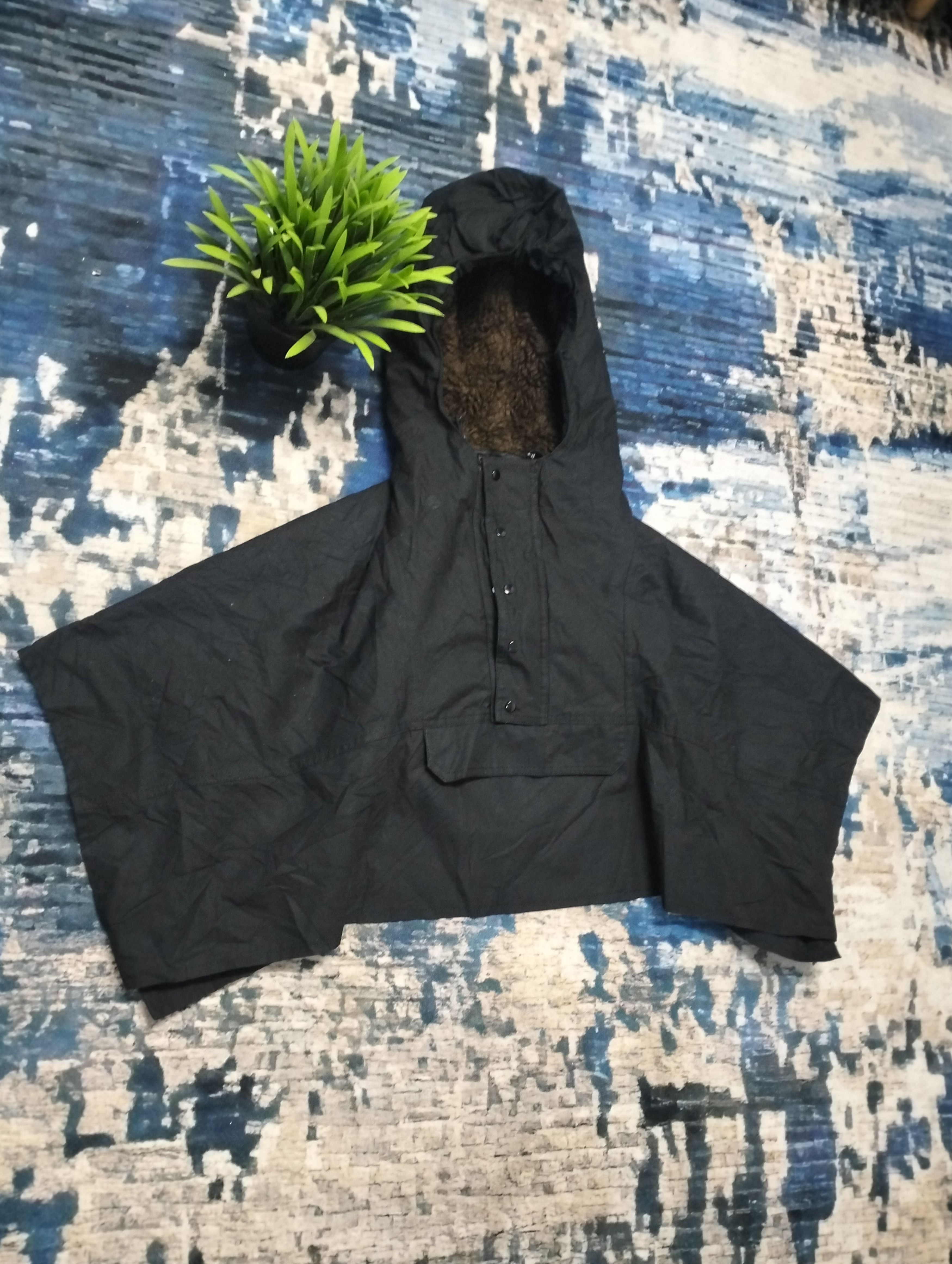 Japanese Brand Yaeca Japanese Poncho Sweater Fleece Poncho jacket Size US M / EU 48-50 / 2 - 1 Thumbnail