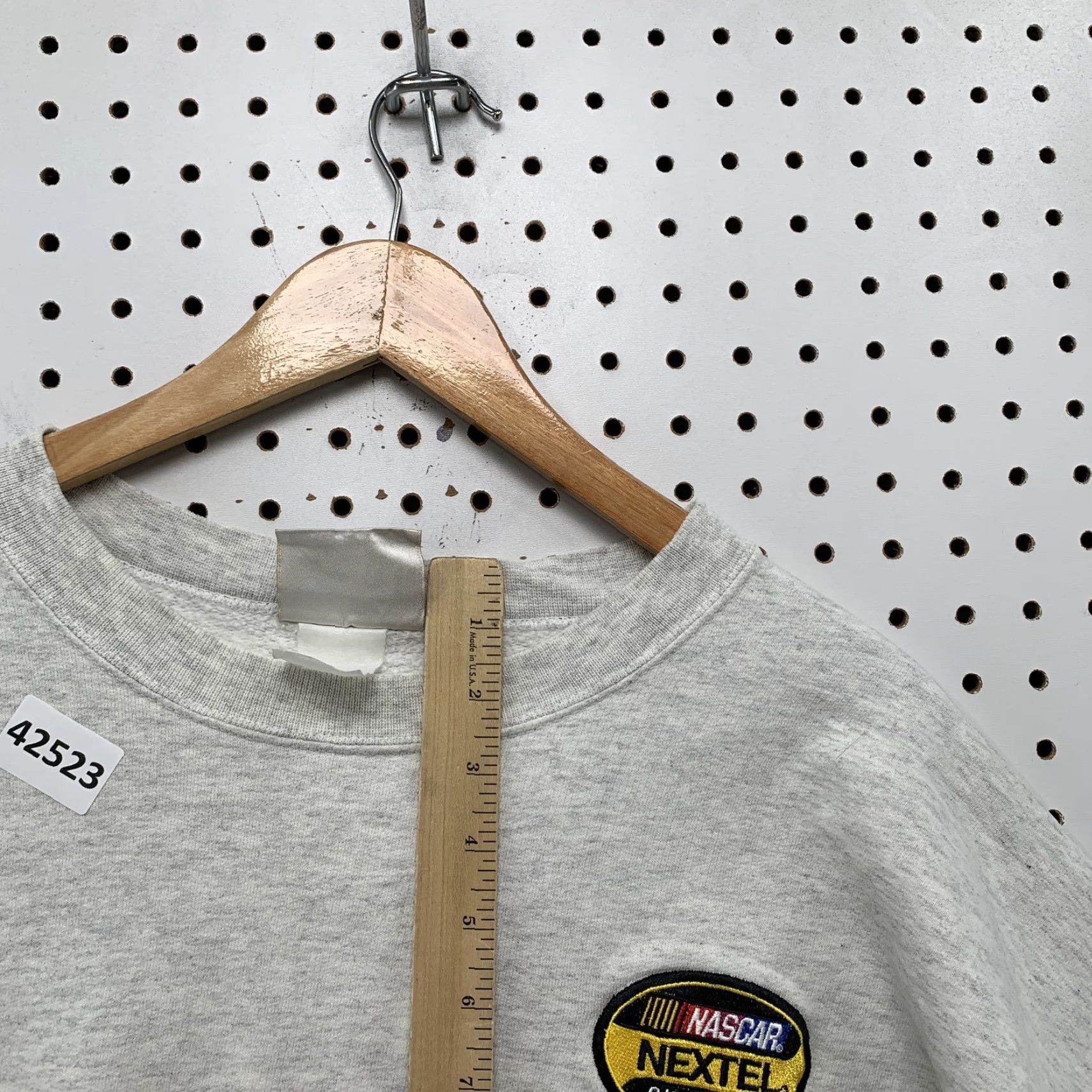 Hanes VINTAGE Hanes NASCAR Nextel Cup Series Sweatshirt Mens 2XL Gray Pullover Fleece Long Sleeve Size US XXL / EU 58 / 5 - 4 Thumbnail