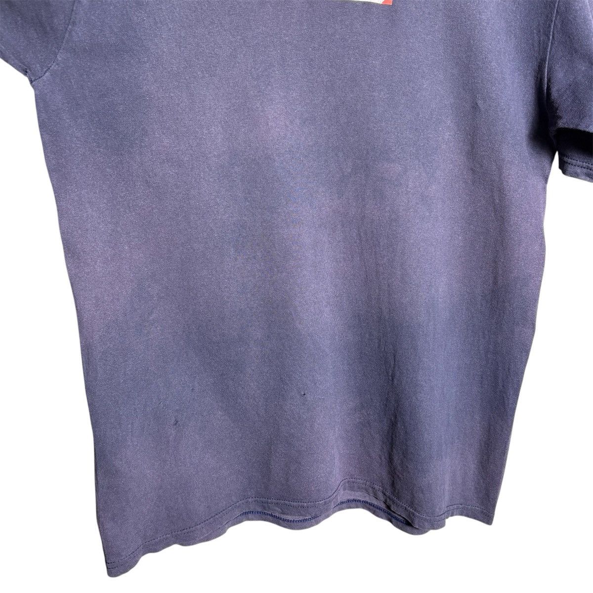 Supreme Supreme Box Logo 9/11 2001s Distressed T-Shirt / Navy USA Size US L / EU 52-54 / 3 - 9 Thumbnail