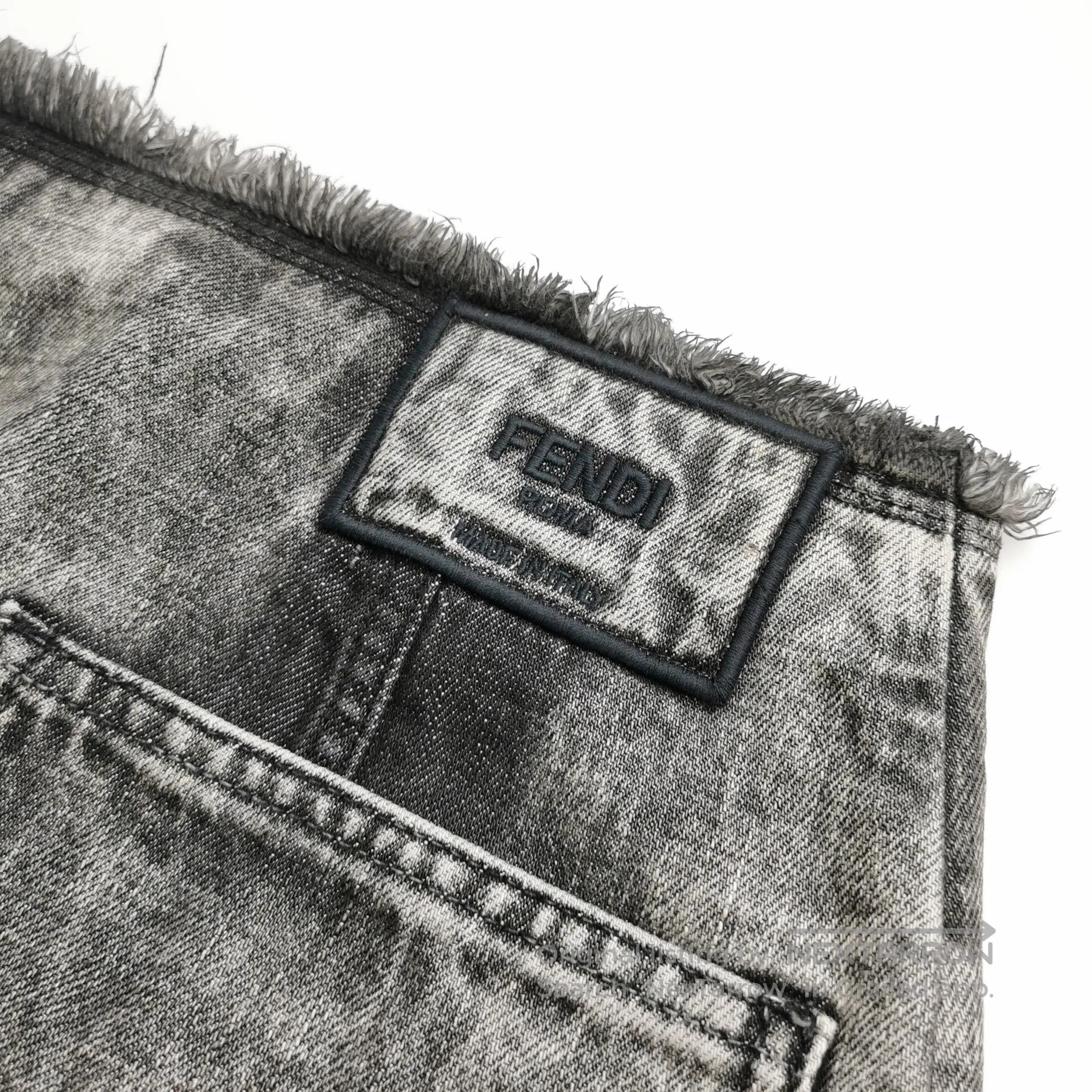 Fendi Fendi Vintage Cargo Denim Skirt S/40. Size 24" / US 00 / IT 34 - 2 Thumbnail