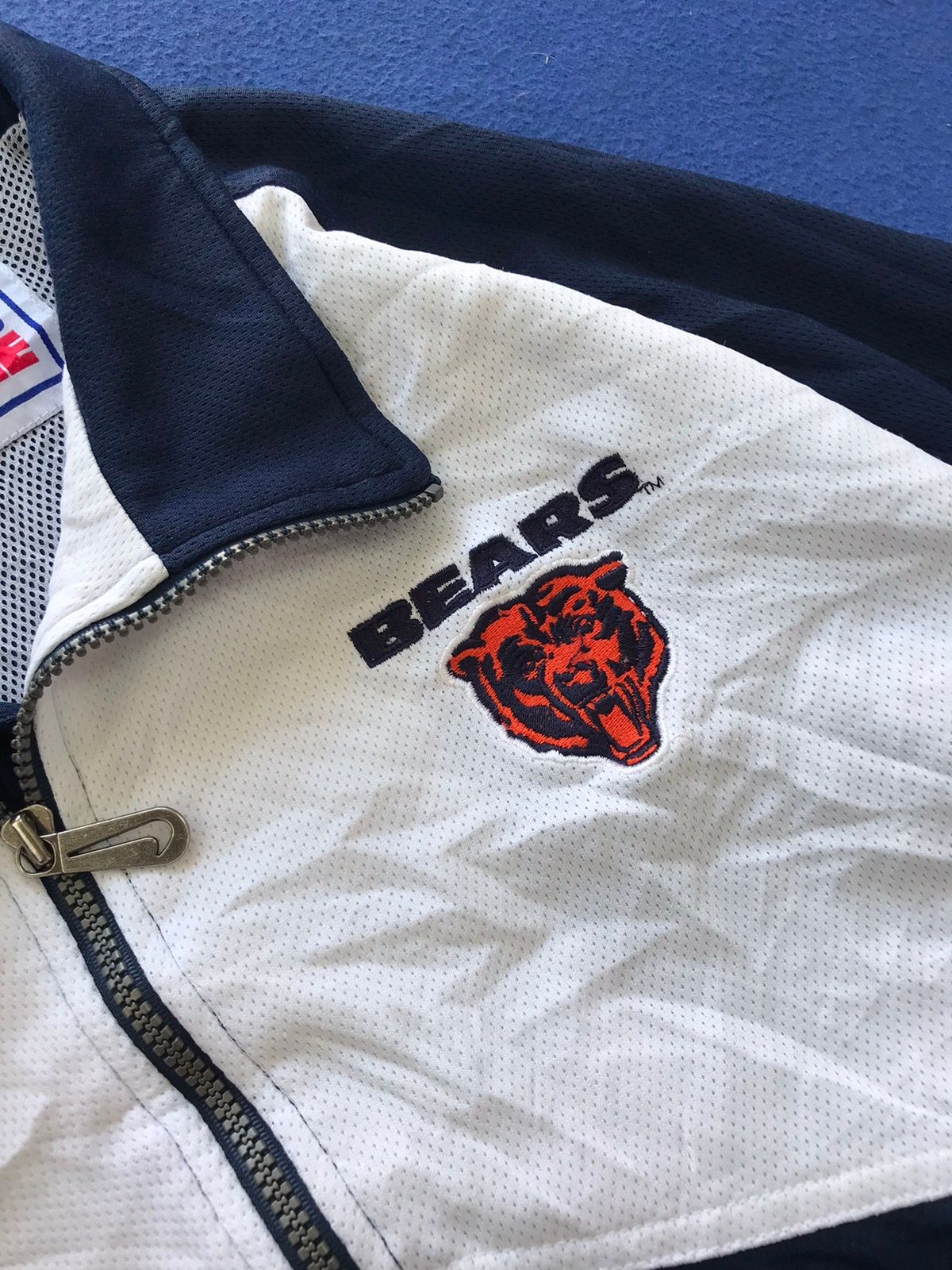 Nike Vintage Nike Chicago Bears NFL Pro Line jacket Size US XL / EU 56 / 4 - 2 Preview