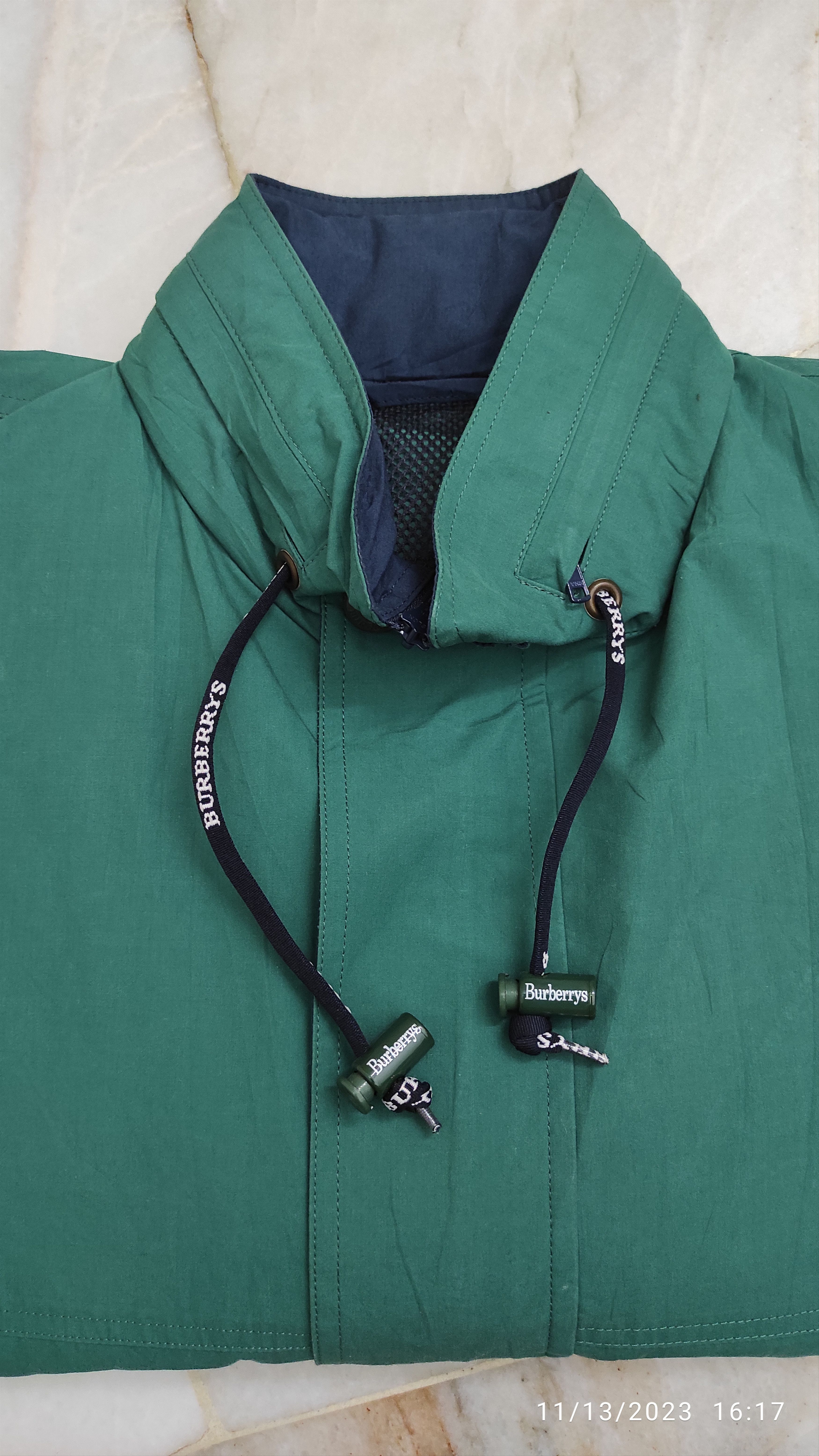 Burberry Archive 90's BURBERRYS SPORTS JACKET WITH PEAKED HOODIE Size US S / EU 44-46 / 1 - 21 Thumbnail