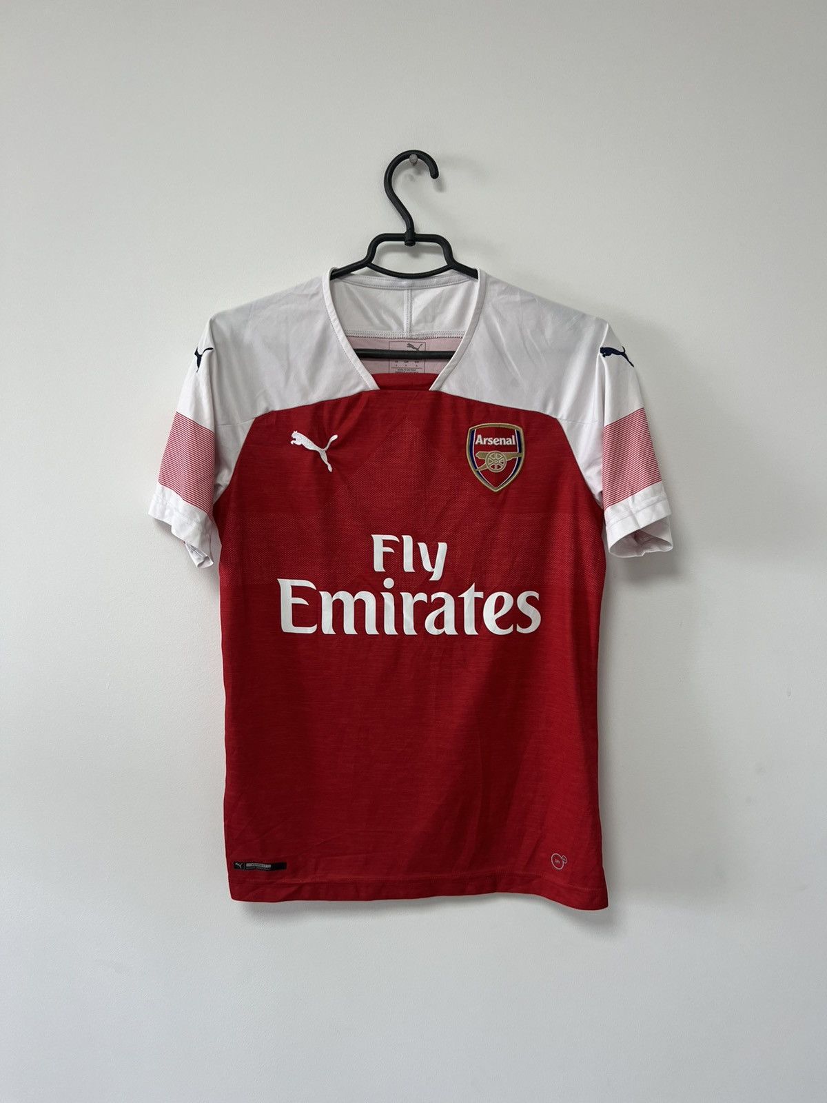 Puma Arsenal 2018/2019 Home Jersey Football Shirt Puma Rare sz S Size US S / EU 44-46 / 1 - 3 Thumbnail