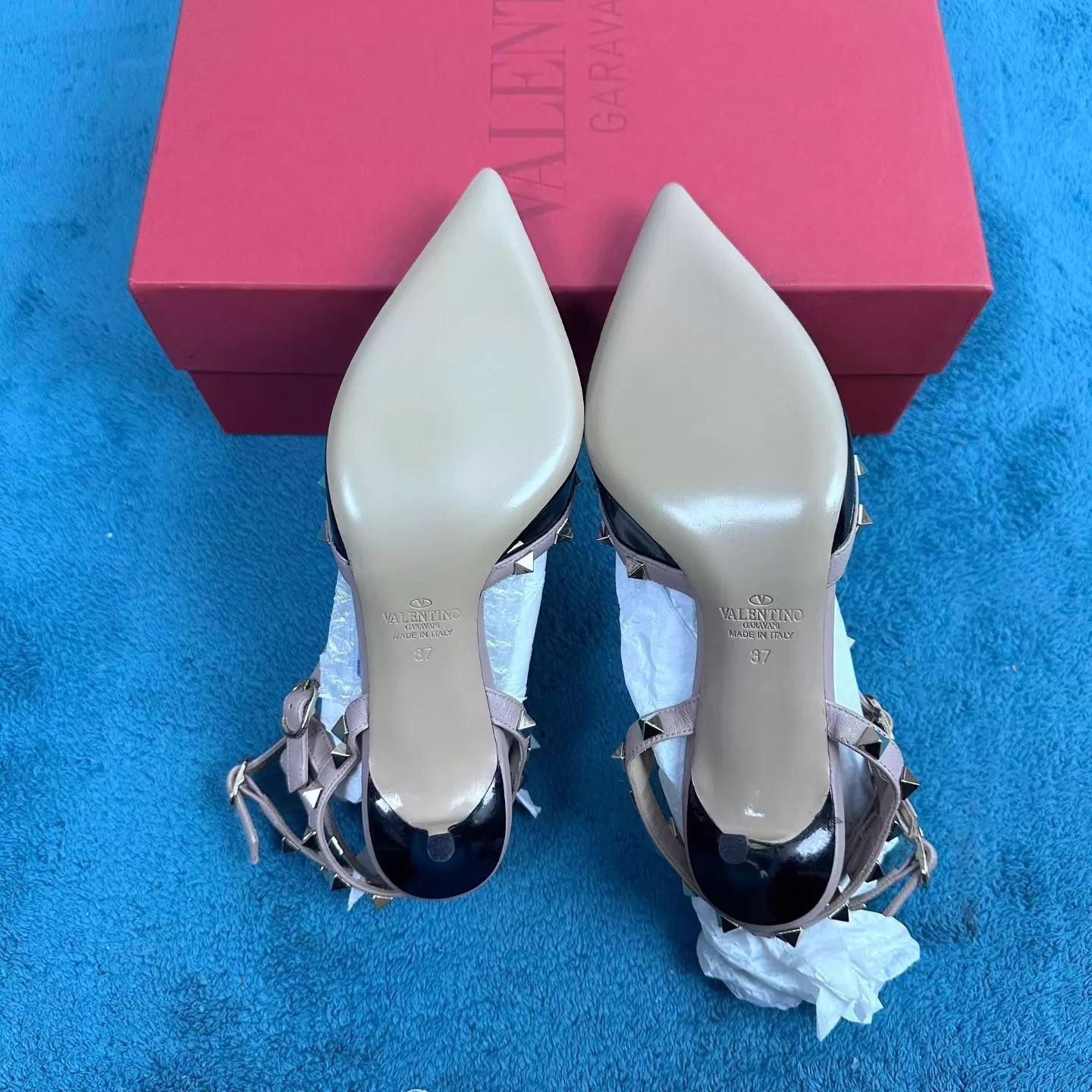 Valentino Valentino Rockstud Patent Pointed 3 Stud Heels Black Size US 6.5 / IT 36.5 - 5 Thumbnail
