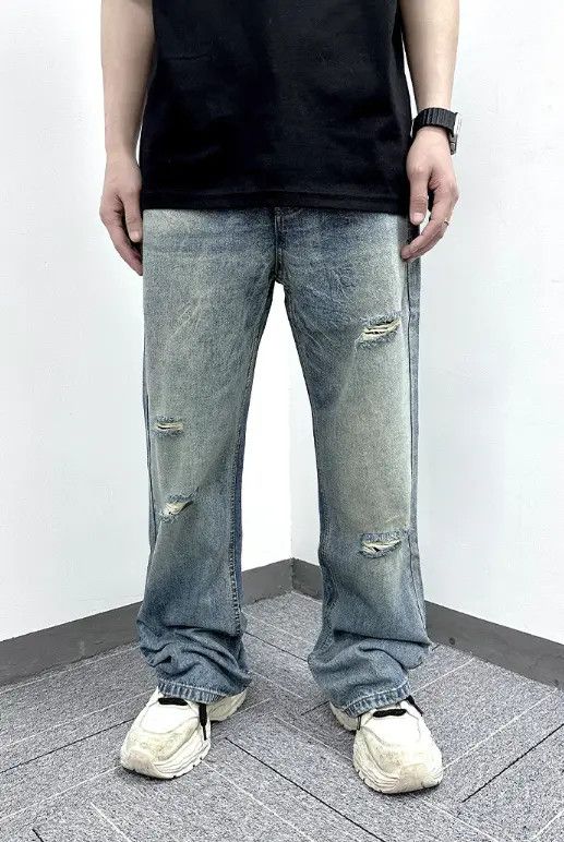 VIBE Retro simple classic distressed straight jeans Size US 32 / EU 48 - 1 Thumbnail