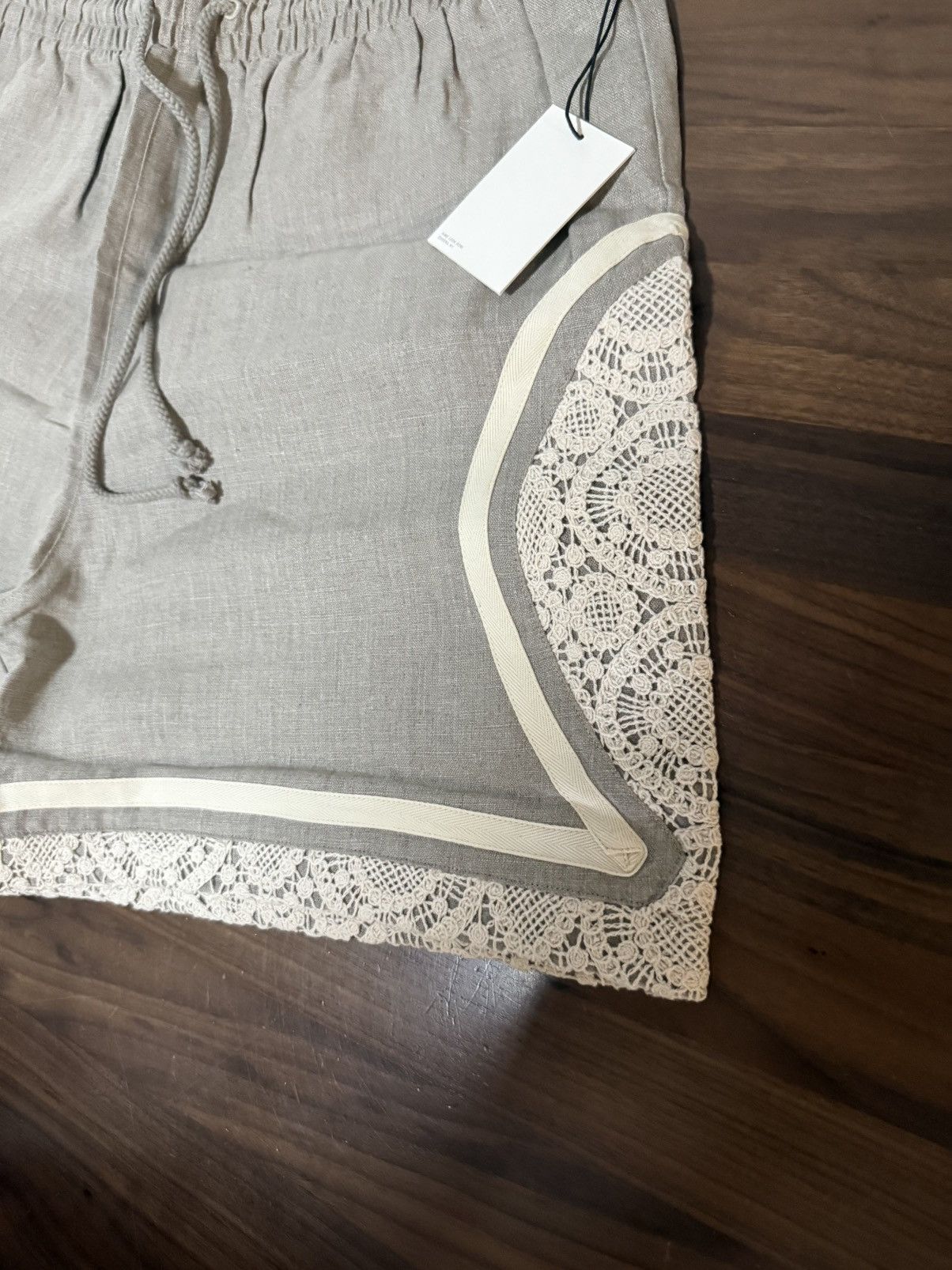 Aime Leon Dore Aime Leon Dore Lace Linen Basketball Short Bone White XL Size US 36 / EU 52 - 2 Thumbnail