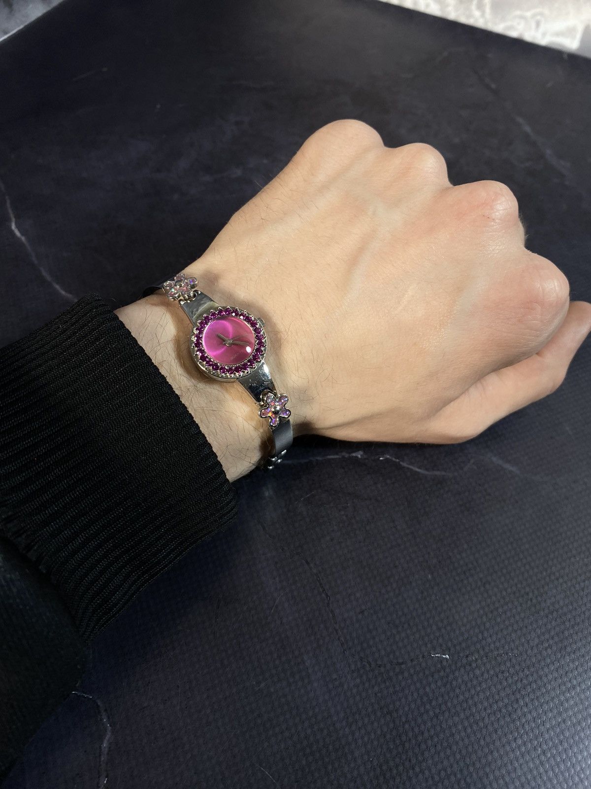 Vintage Elegant Pink Dial Watch Japanese Brand Size ONE SIZE - 1 Thumbnail