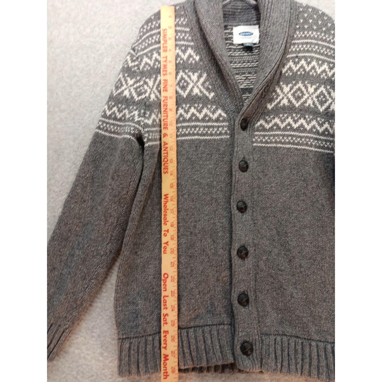 Old Navy Old Navy Fair Isle Grandpa Knit Cardigan Sweater Men L Grey White Size US L / EU 52-54 / 3 - 6 Thumbnail