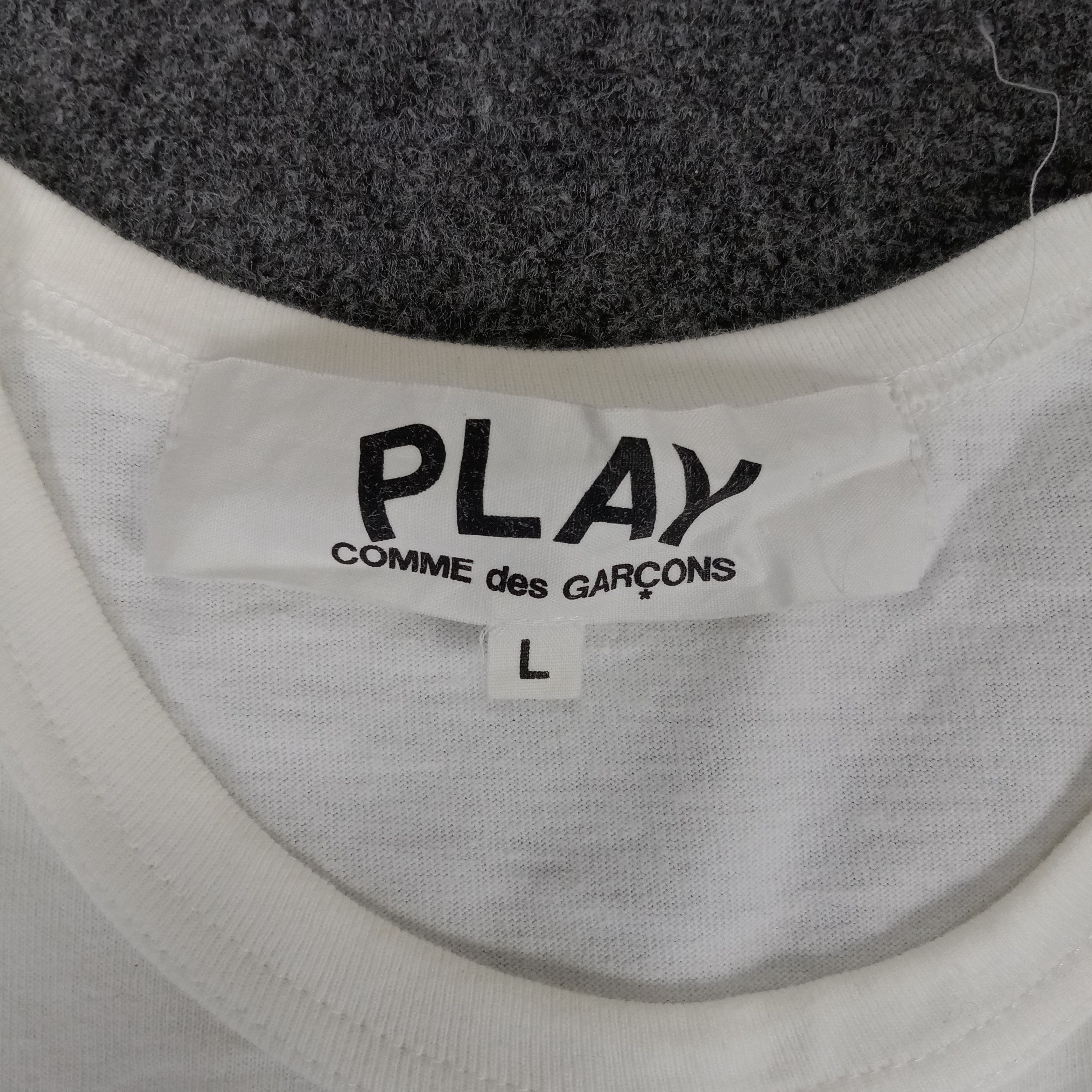 Comme des Garcons × Japanese Brand × Vintage PLAY Comme des Garcons Japanese Brand Tshirt Size US M / EU 48-50 / 2 - 4 Thumbnail