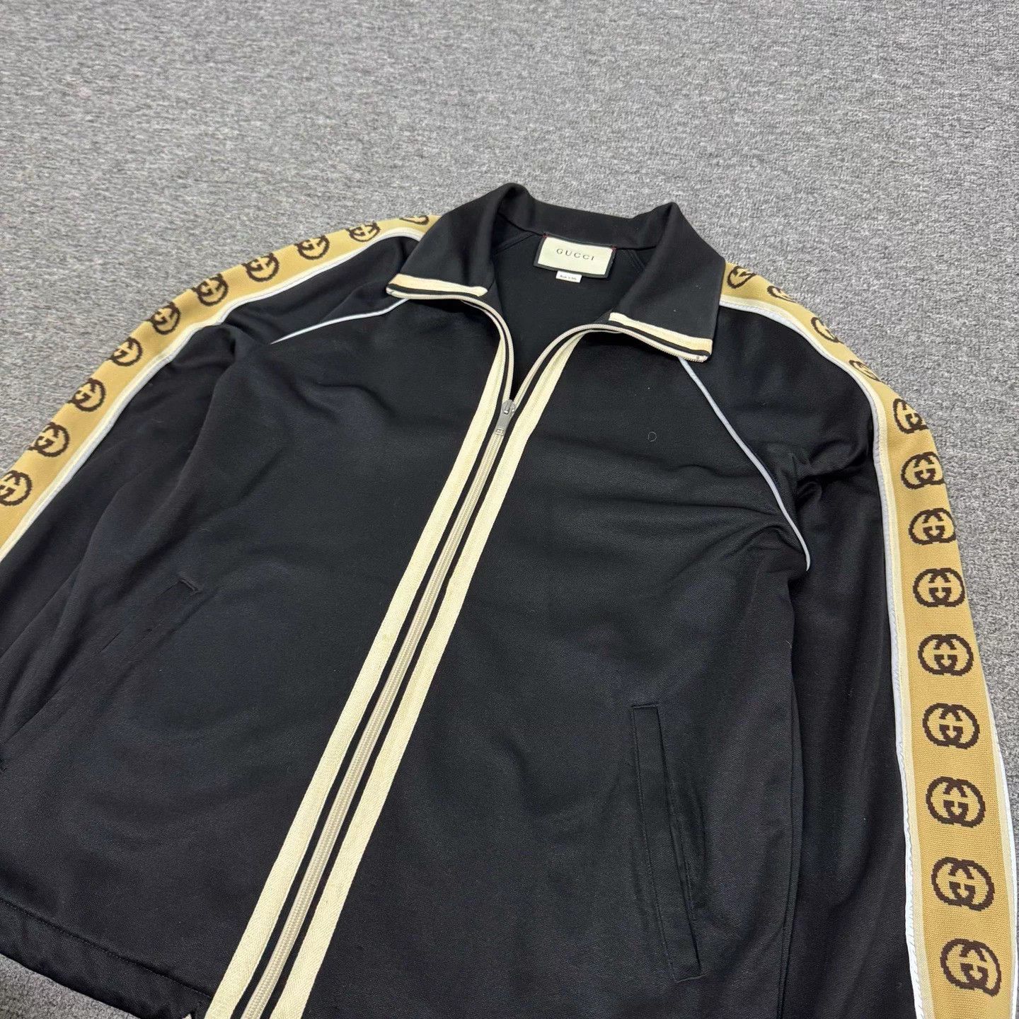 Gucci Gucci 3M Reflective Taped Logo Track Jacket S MINT Size US S / EU 44-46 / 1 - 3 Thumbnail