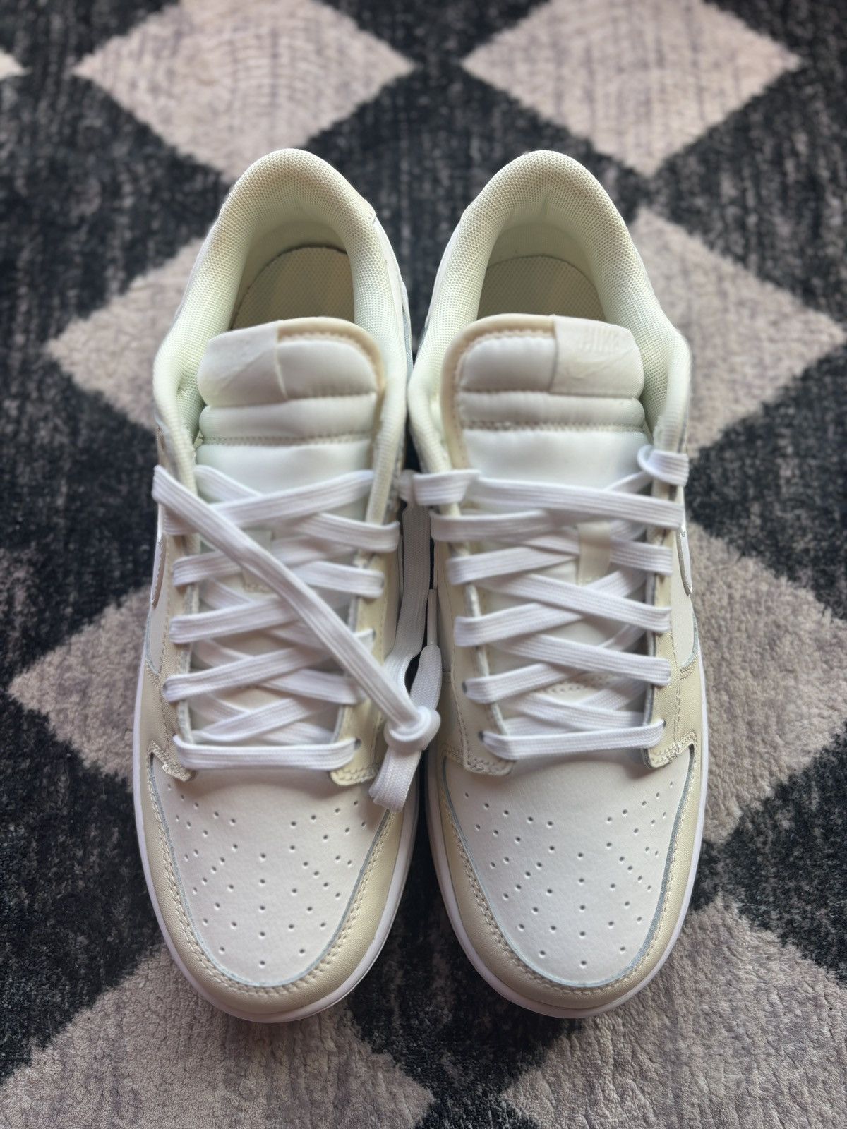 Nike Nike Dunk Low Coconut Milk 2022 Size US 9 / EU 42 - 3 Thumbnail