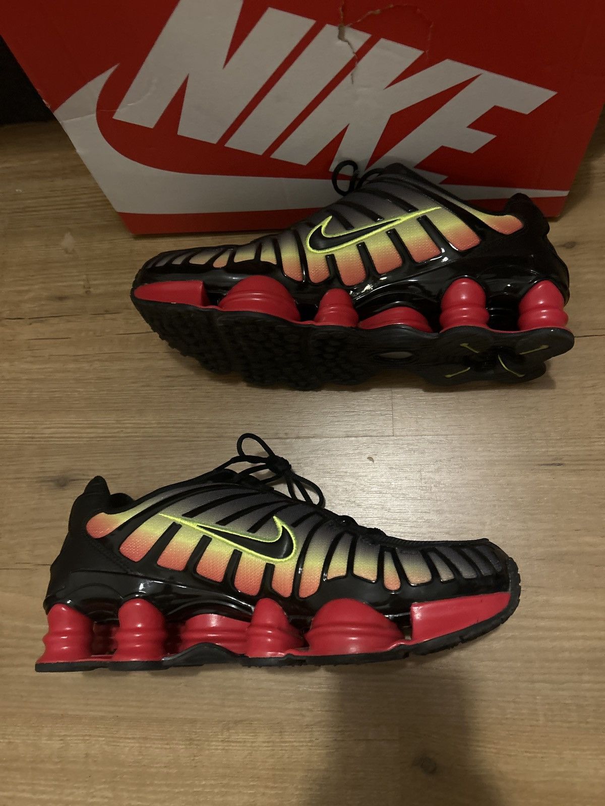 Nike Nike Shox TL Sunrise Size US 9.5 / EU 42-43 - 7 Thumbnail