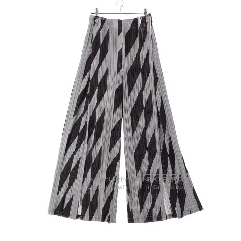 Issey Miyake Issey Miyake size:5 Lightning Print Wide-Leg Pants Size 22" - 1 Thumbnail
