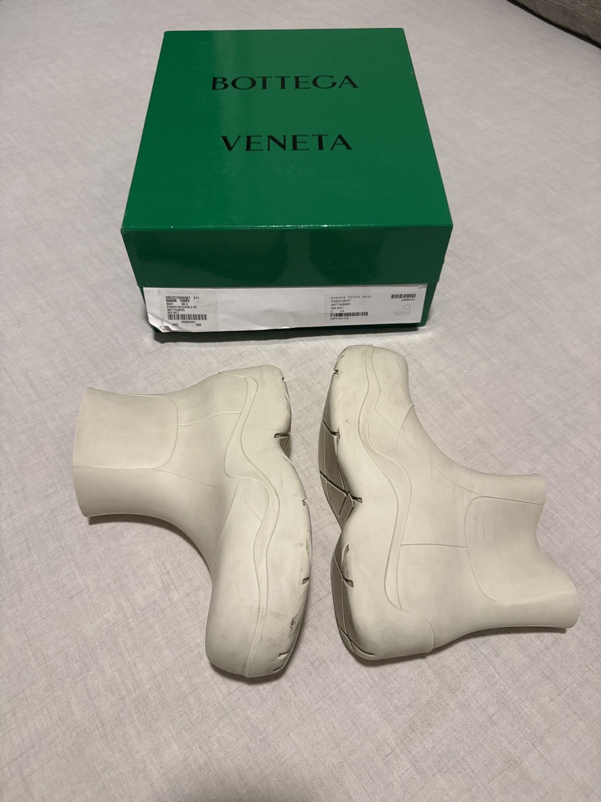 Bottega Veneta Bottega Veneta Puddle Boots Sea Salt W38 Size US 8 / IT 38 - 2 Thumbnail