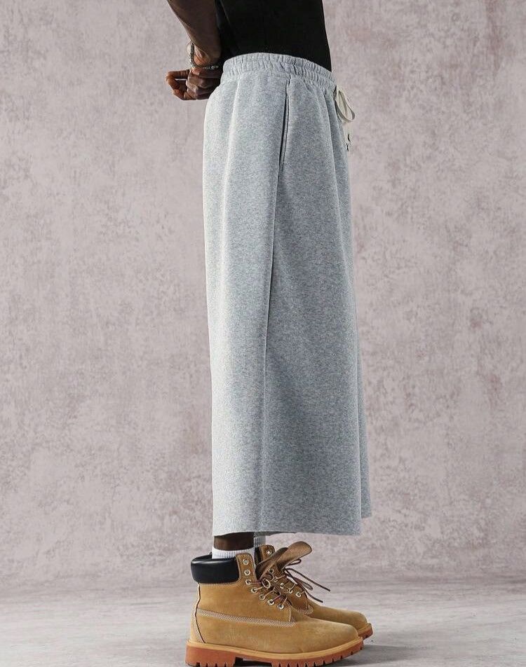 Other Gray Cropped Wide-Leg Sweatpants Size US 31 - 2 Thumbnail