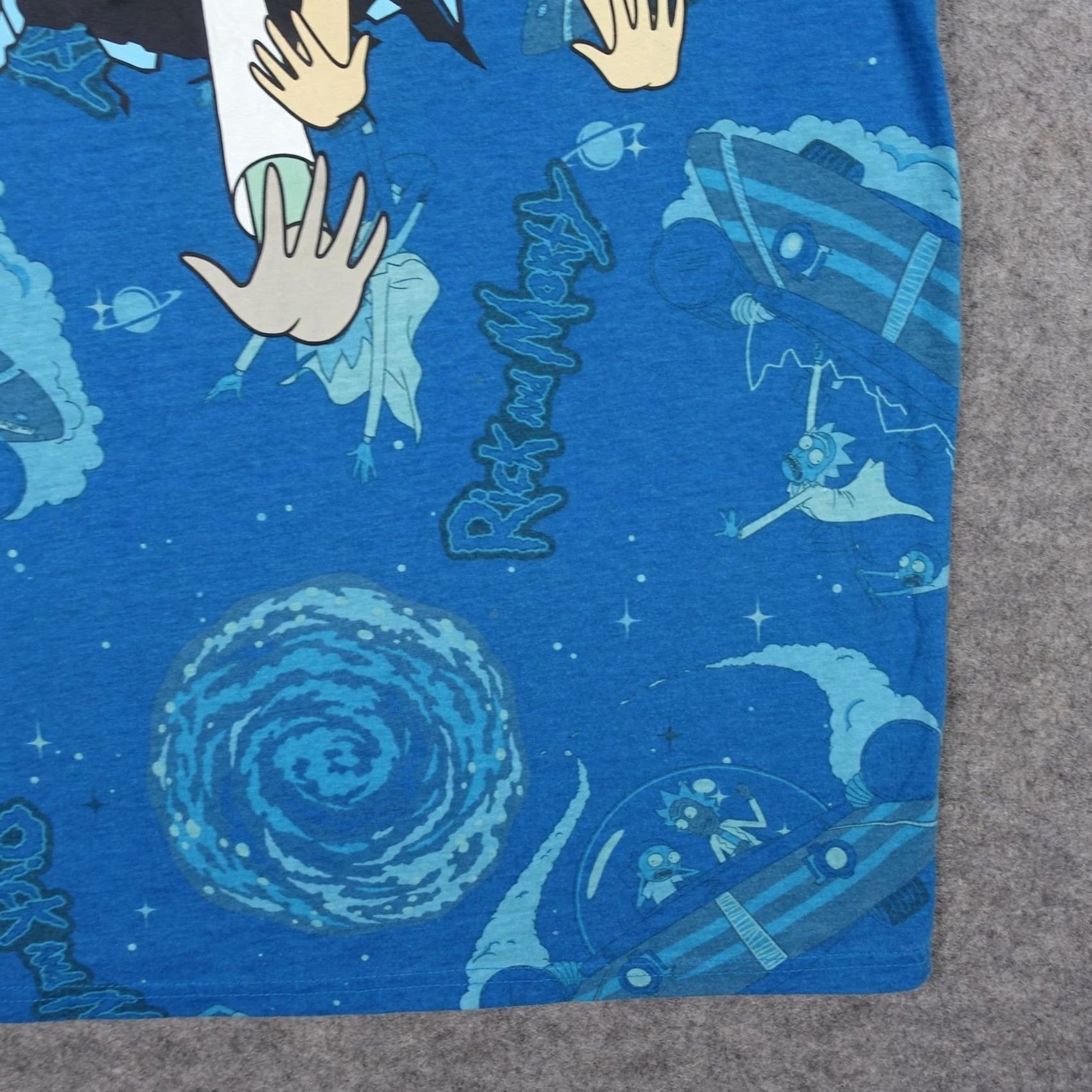 Gloverall Rick And Morty Shirt Mens Medium Blue Portal Rick Morty All Over Graphic Tee AOP Size US M / EU 48-50 / 2 - 4 Thumbnail