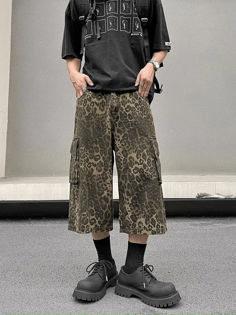 Japanese Brand × Jean Leopard Graphic Baggy Short s Size US 32 / EU 48 - 6 Thumbnail