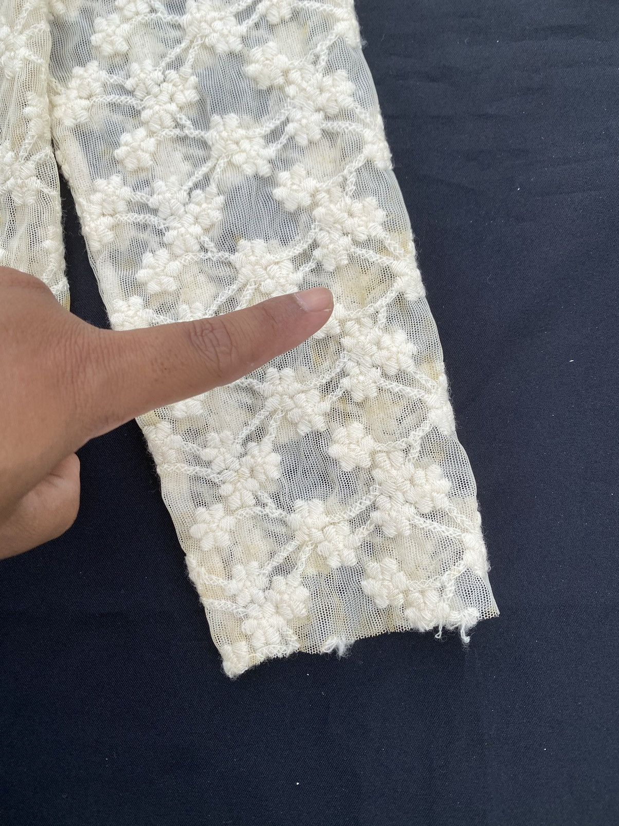 Comme des Garcons Rare Vintage AD1997 Comme Des Garcons CDG tricot Lace Tops Size XS / US 0-2 / IT 36-38 - 25 Thumbnail