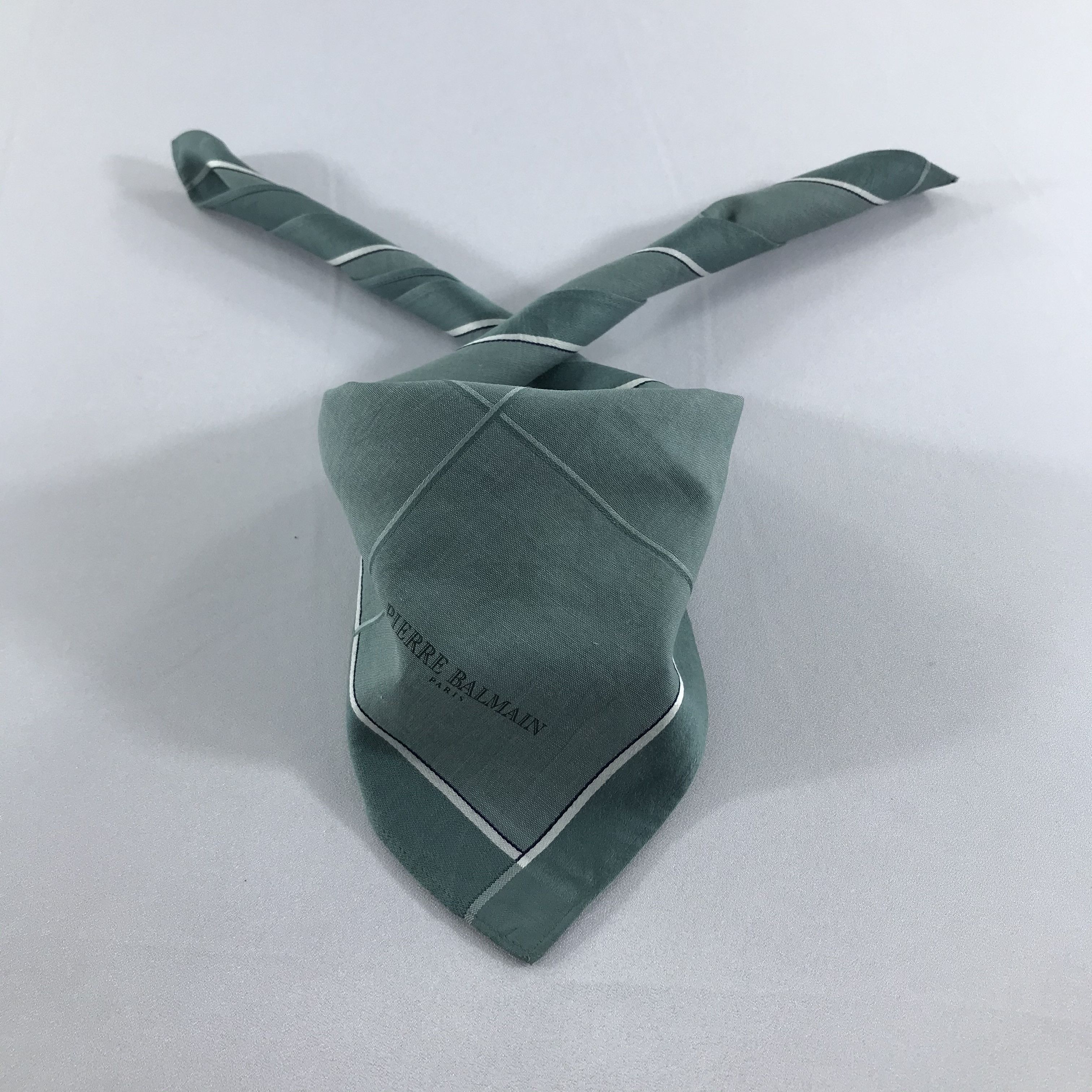 Pierre Balmain Pierre Balmain Handkerchief Neckerchief Bandana H1206 Size ONE SIZE - 1 Thumbnail