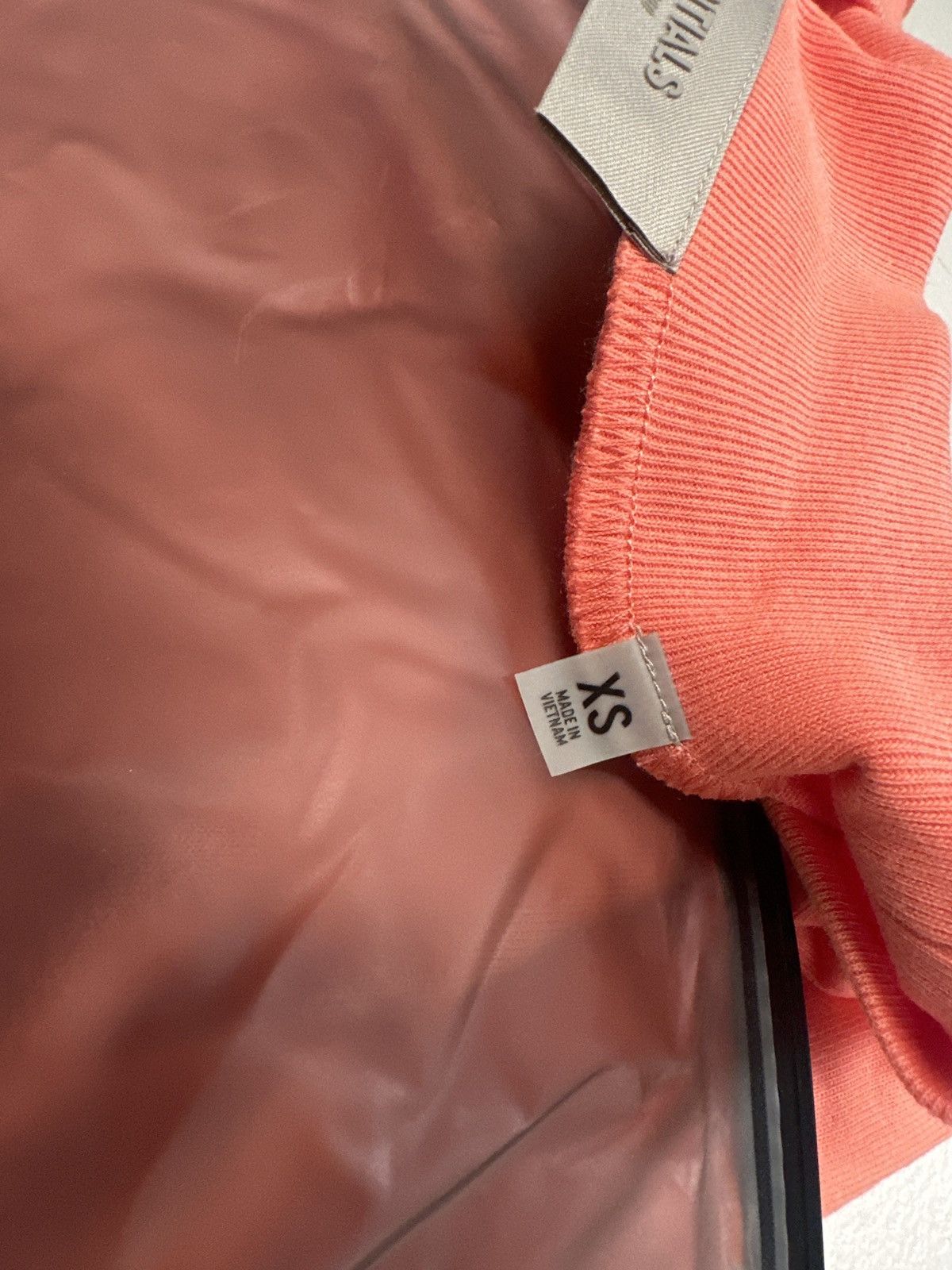 Essentials Fear of God Essentials Short sleeve tee Coral Size US XS / EU 42 / 0 - 10 Thumbnail