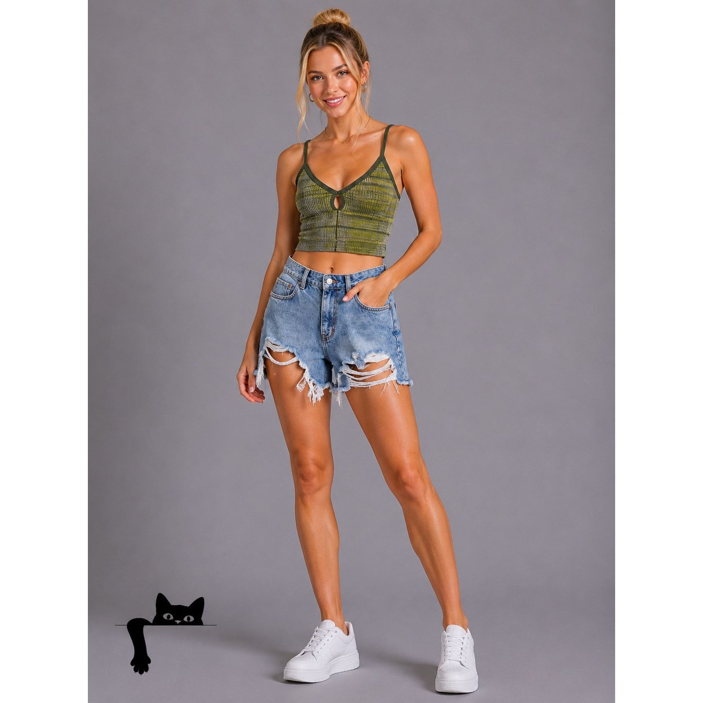 Zara Zara High Waist Extreme Distressing Raw Hem Denim Jean Short Size 27" / US 4 / IT 40 - 3 Thumbnail