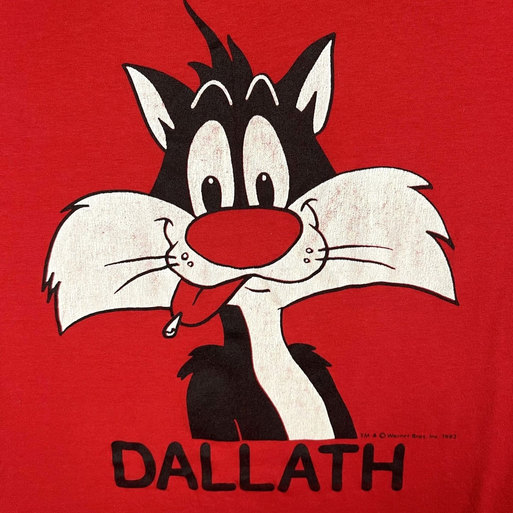 Vintage VINTAGE Artex Shirt Mens L Red Sylvester Looney Tunes Dallath Tank USA Size US L / EU 52-54 / 3 - 3 Thumbnail