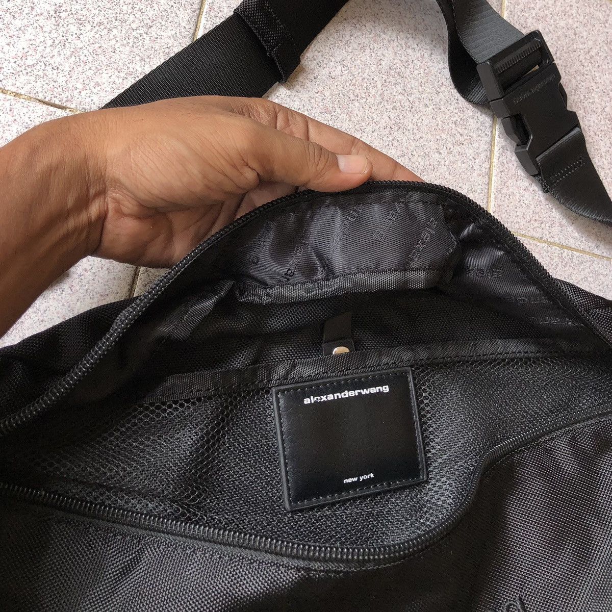 Alexander Wang Alexander Wang Unisex Large Attica Gym Fanny Pack Pouch Bag Size ONE SIZE - 15 Thumbnail