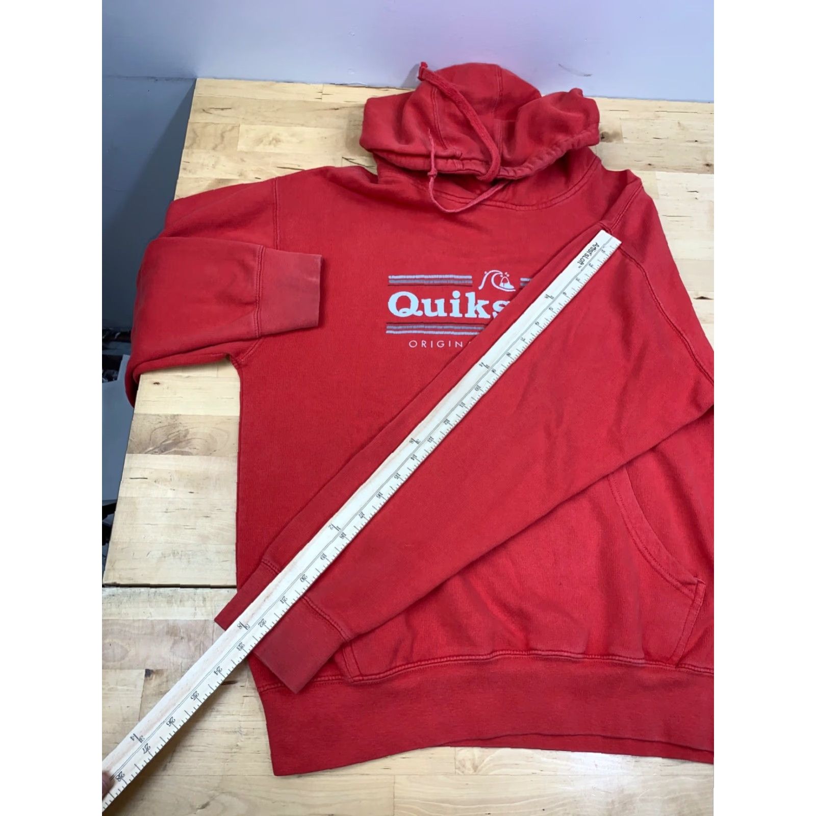Quiksilver Quiksilver Hoodie Mens M Red Logo Surf Beach Pullover 11520 Size US M / EU 48-50 / 2 - 6 Thumbnail