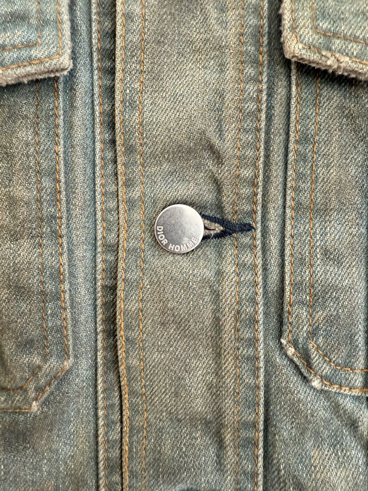Dior × Hedi Slimane S/S 2004 “Strip” Dirty Bleu Clair Denim Jacket Size US M / EU 48-50 / 2 - 8 Thumbnail