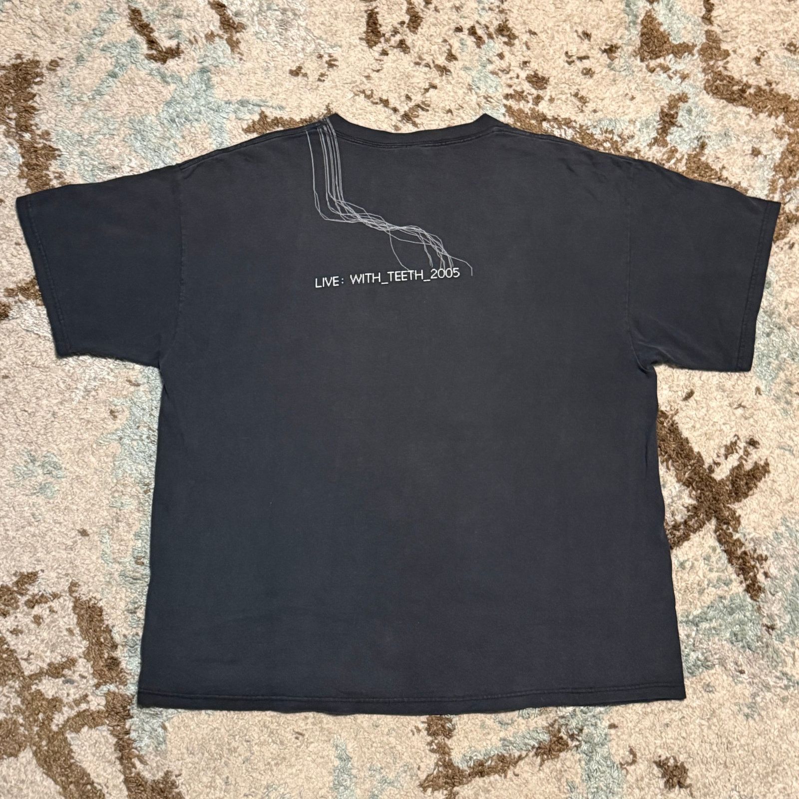 Band Tees × Delta × Vintage Vintage 2005 Nine Inch Nails Live With Teeth Shirt XL NIN Size US XL / EU 56 / 4 - 3 Thumbnail
