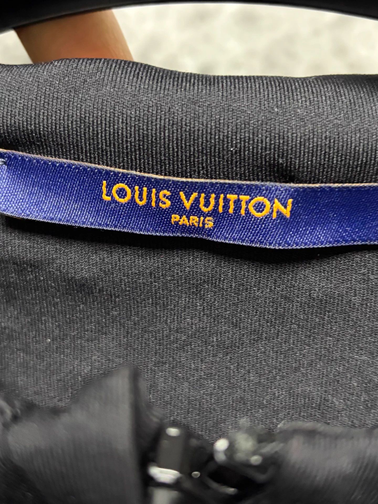Louis Vuitton Louis Vuitton 2054 Thermal Hooded Jacket M Size US M / EU 48-50 / 2 - 3 Thumbnail