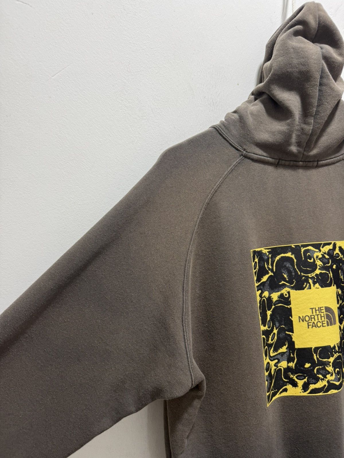The North Face VINTAGE THE NORTH FACE BIG LOGO FADED HOODIE SWEATSHIRT Size US M / EU 48-50 / 2 - 6 Thumbnail